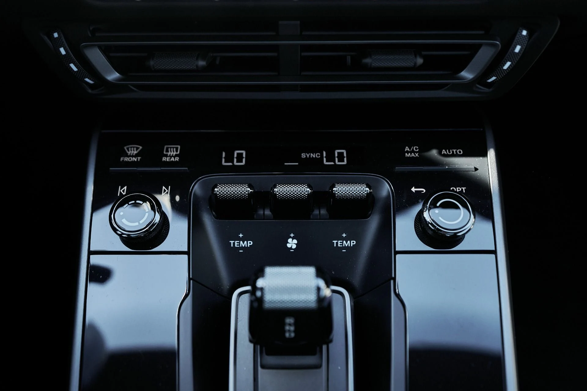 mph058_867796363_Used_2024_Porsche_911_Carrera_S_1763676174_184dd8fc15