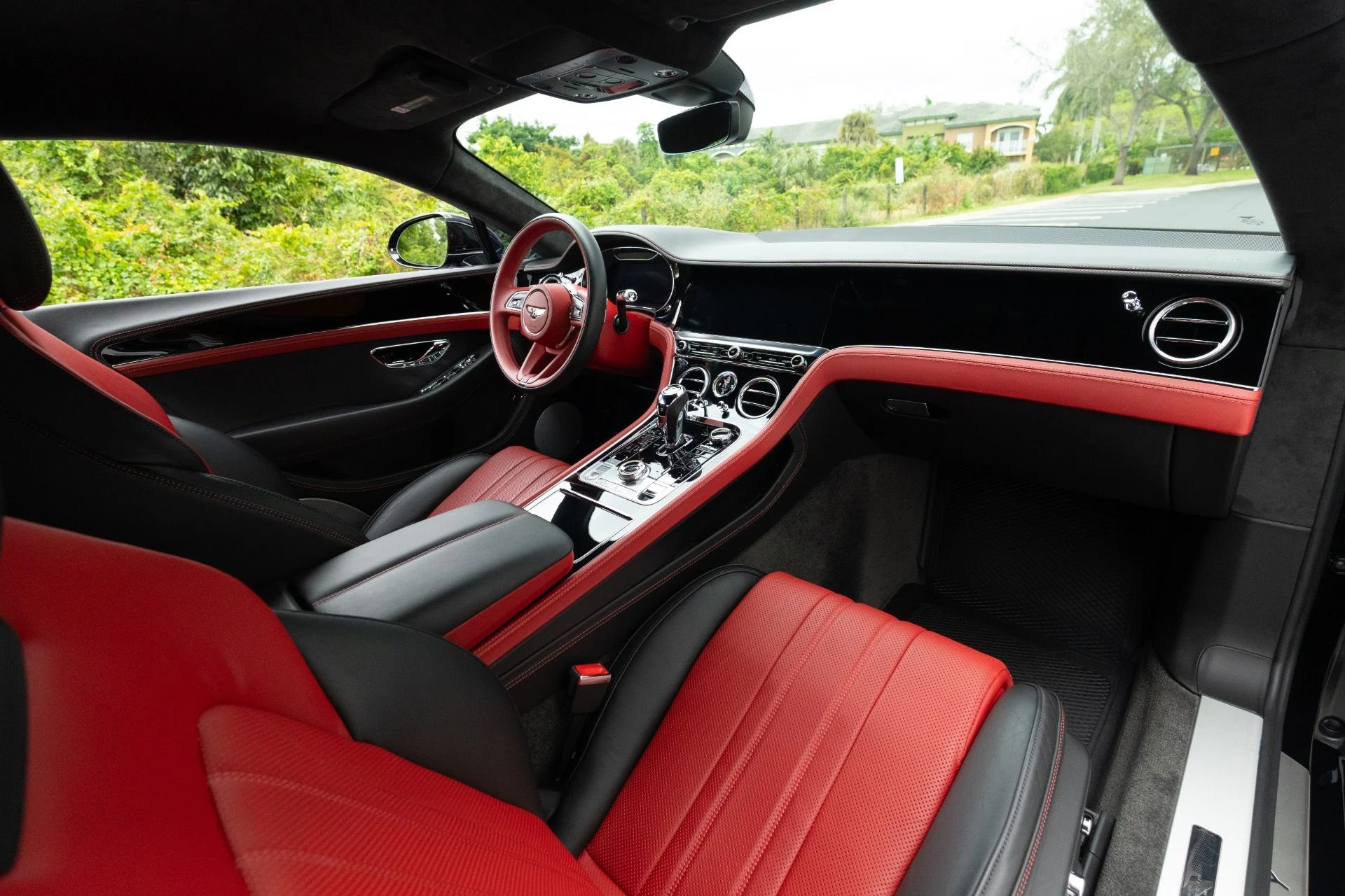 mph058_891238704_Used_2022_Bentley_Continental_GT_V8_1769101024_93b36fe3cf