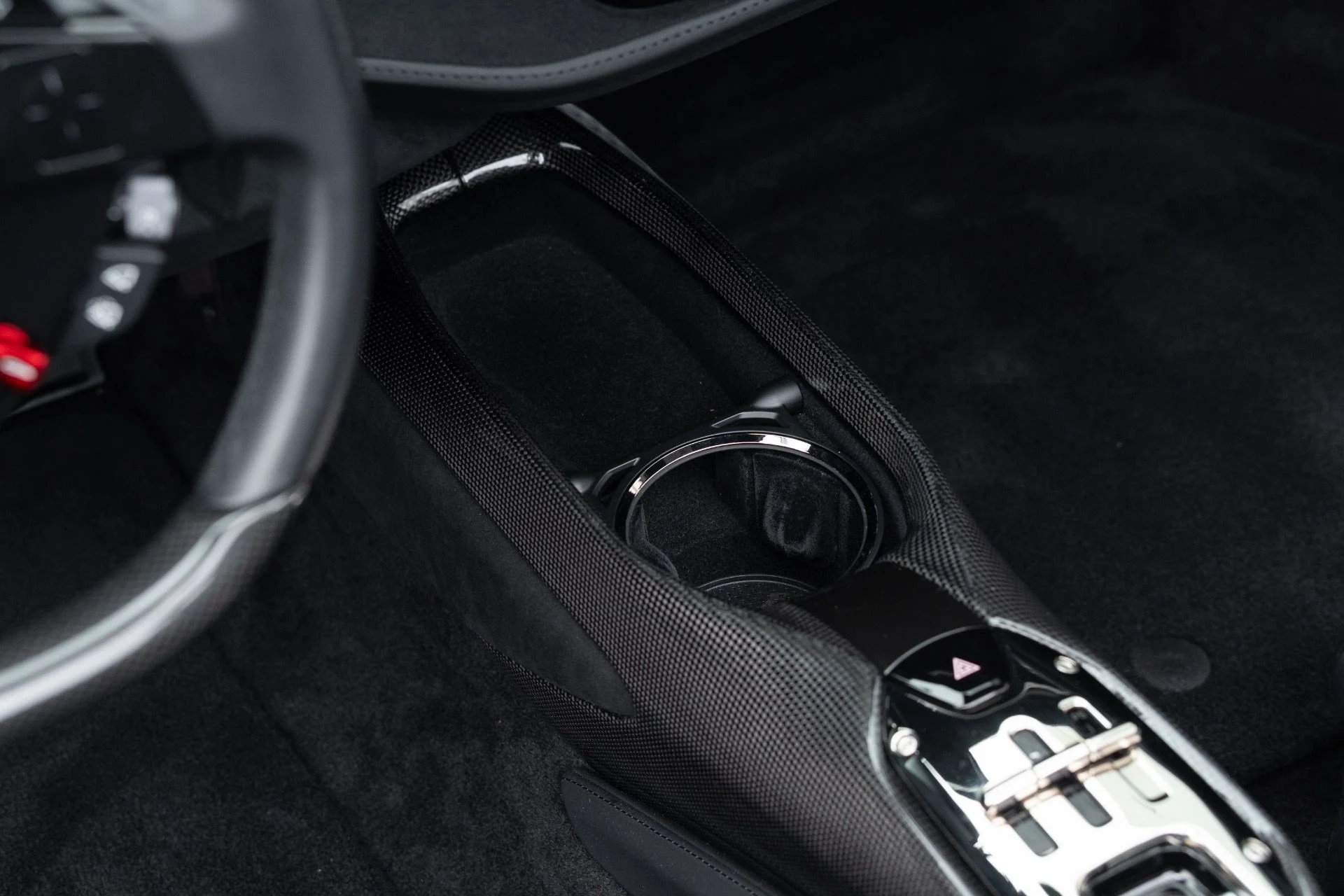 mph058_94587055_Used_2022_Ferrari_SF_90_Spider_1775626389_38d95f6925