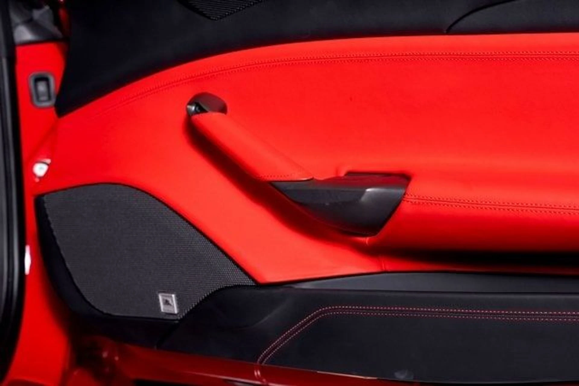 mph058_95632717_e99e3f2a0e6a7068be9194c7ec3f95e1x_d3bf84765c