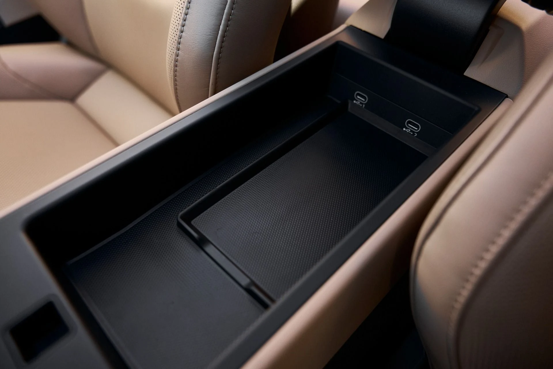 mph058_961751973_Used_2024_Porsche_911_Turbo_1768616411_0c716b2ade