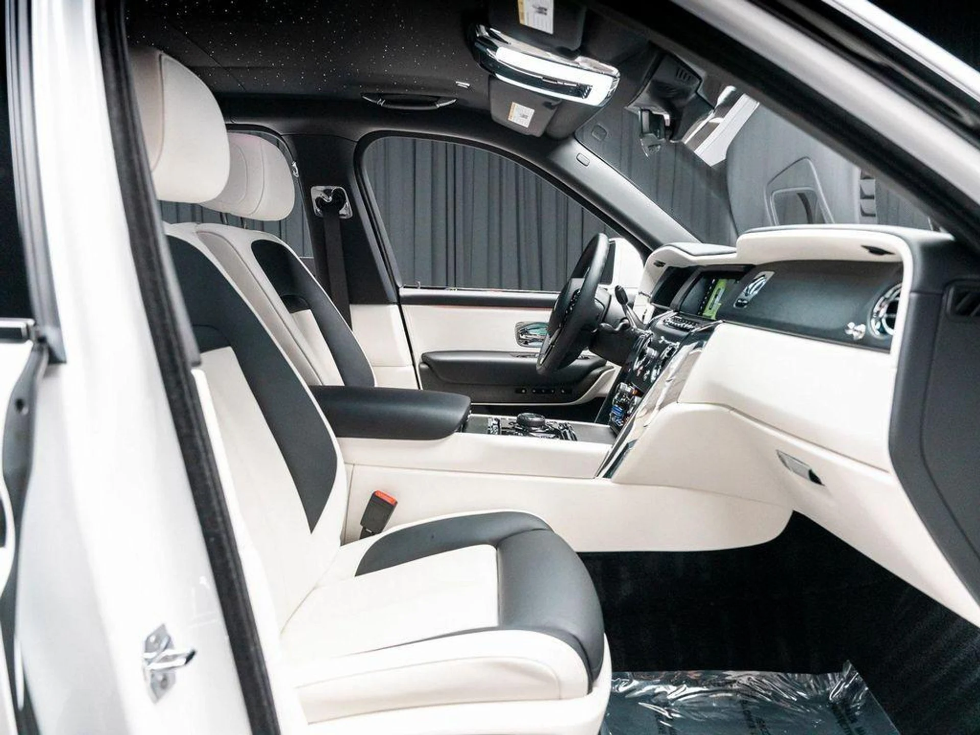 mph059_1016330981_l_Oly_V8m_Fi_G5_Dr5bc_Mr_Gth_Roo38_05aeebb6cd