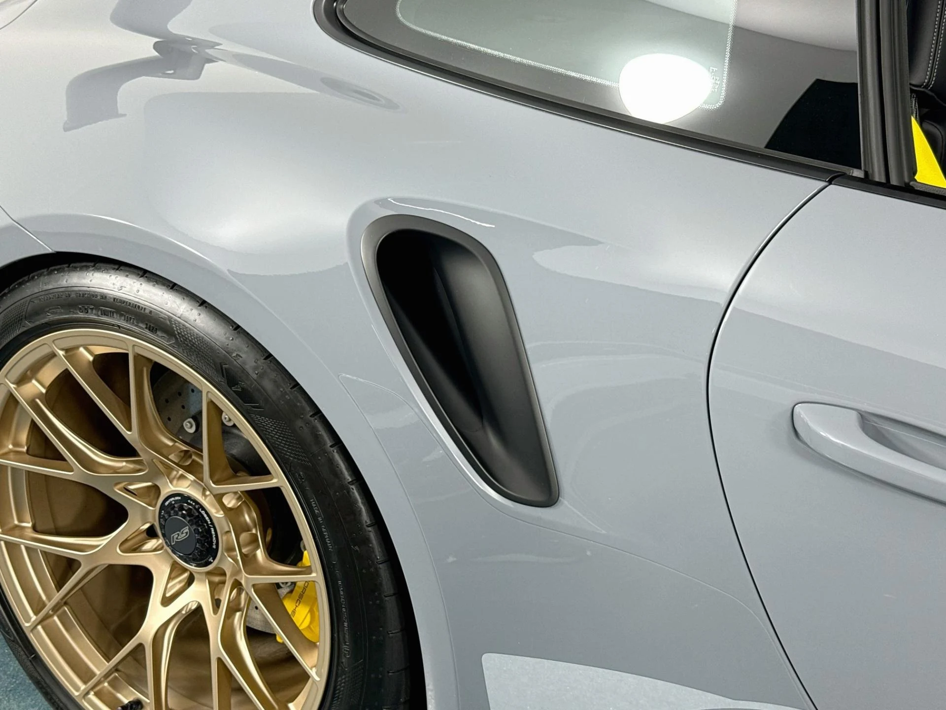 mph059_1049204516_Used_2025_Porsche_911_GT_3_RS_1786072474_c1a5e876d0