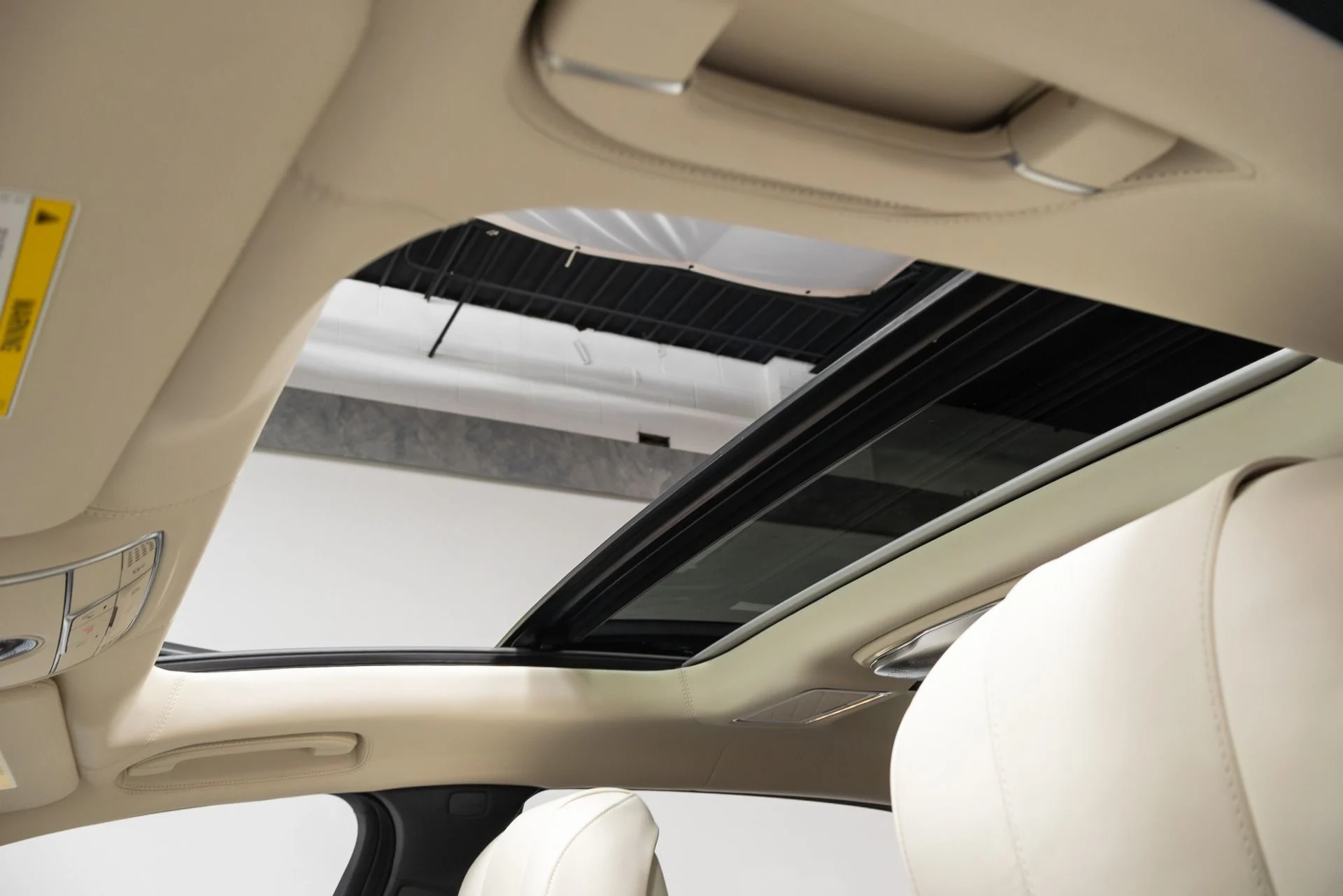 mph059_108928167_Used_2016_Mercedes_Benz_S_Class_Maybach_S_600_1763586066_ed9d8e75b3