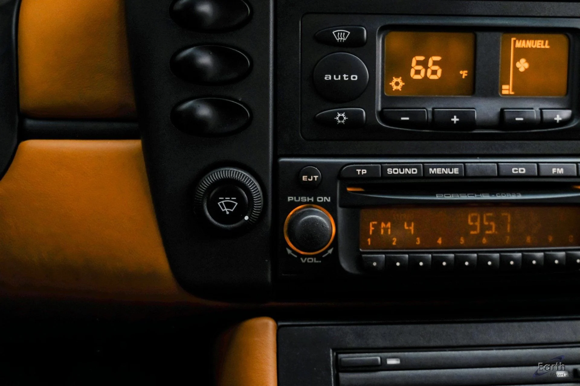 mph059_1129231803_349504183e4c9f6561b3075621d56bb6x_8d266f729d