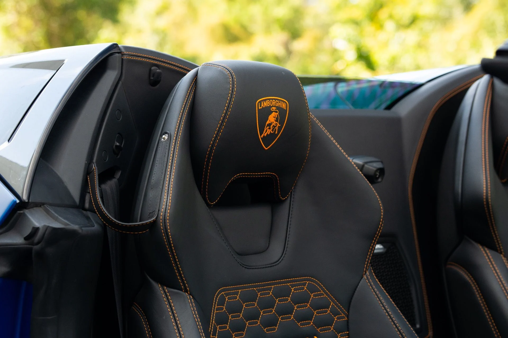 mph059_1129518103_Used_2023_Lamborghini_Huracan_EVO_Spyder_1763055563_044c9c27a9