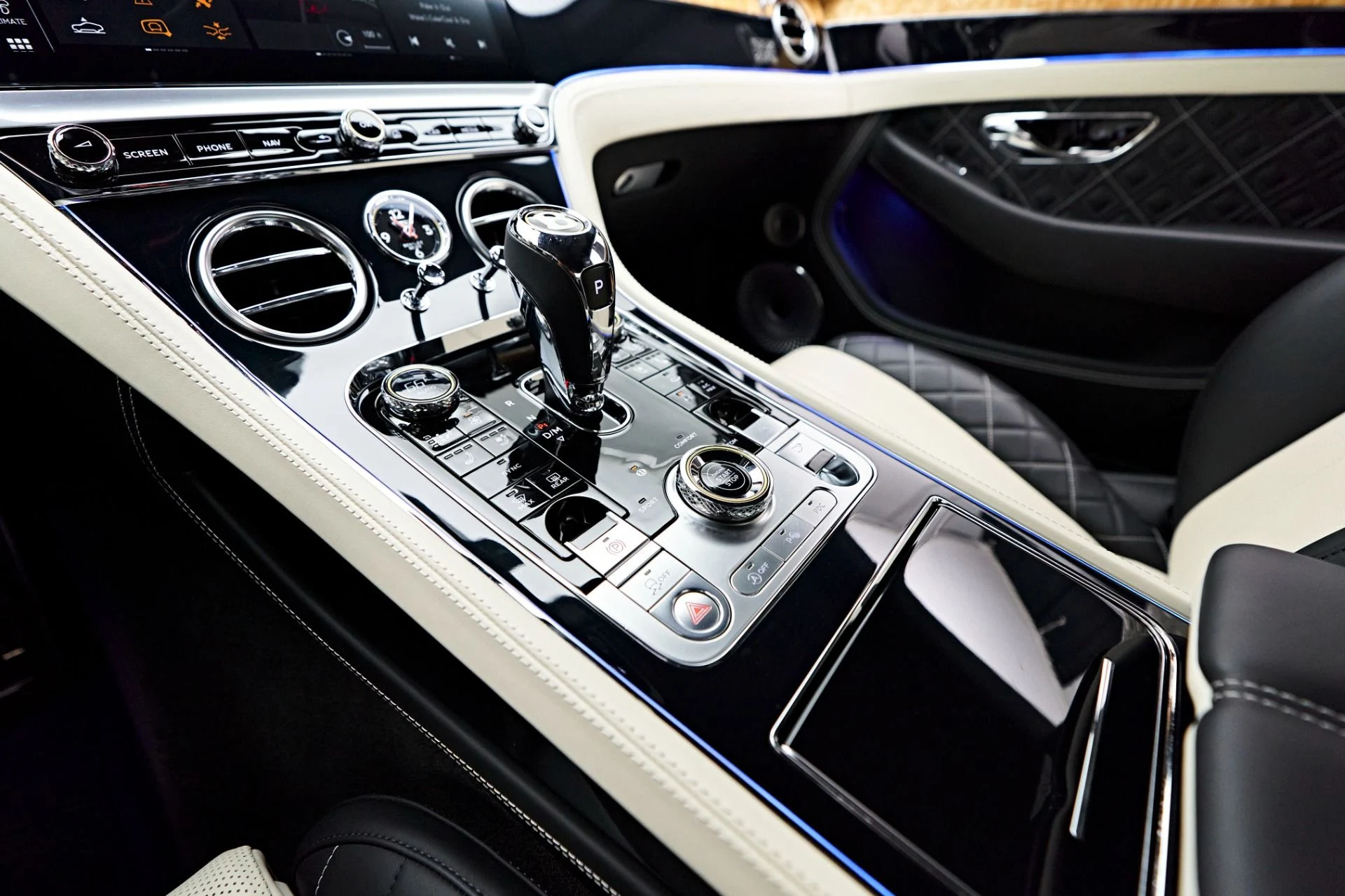 mph059_1174985118_Used_2020_Bentley_Continental_GT_V8_1722650261_ddb74928b9