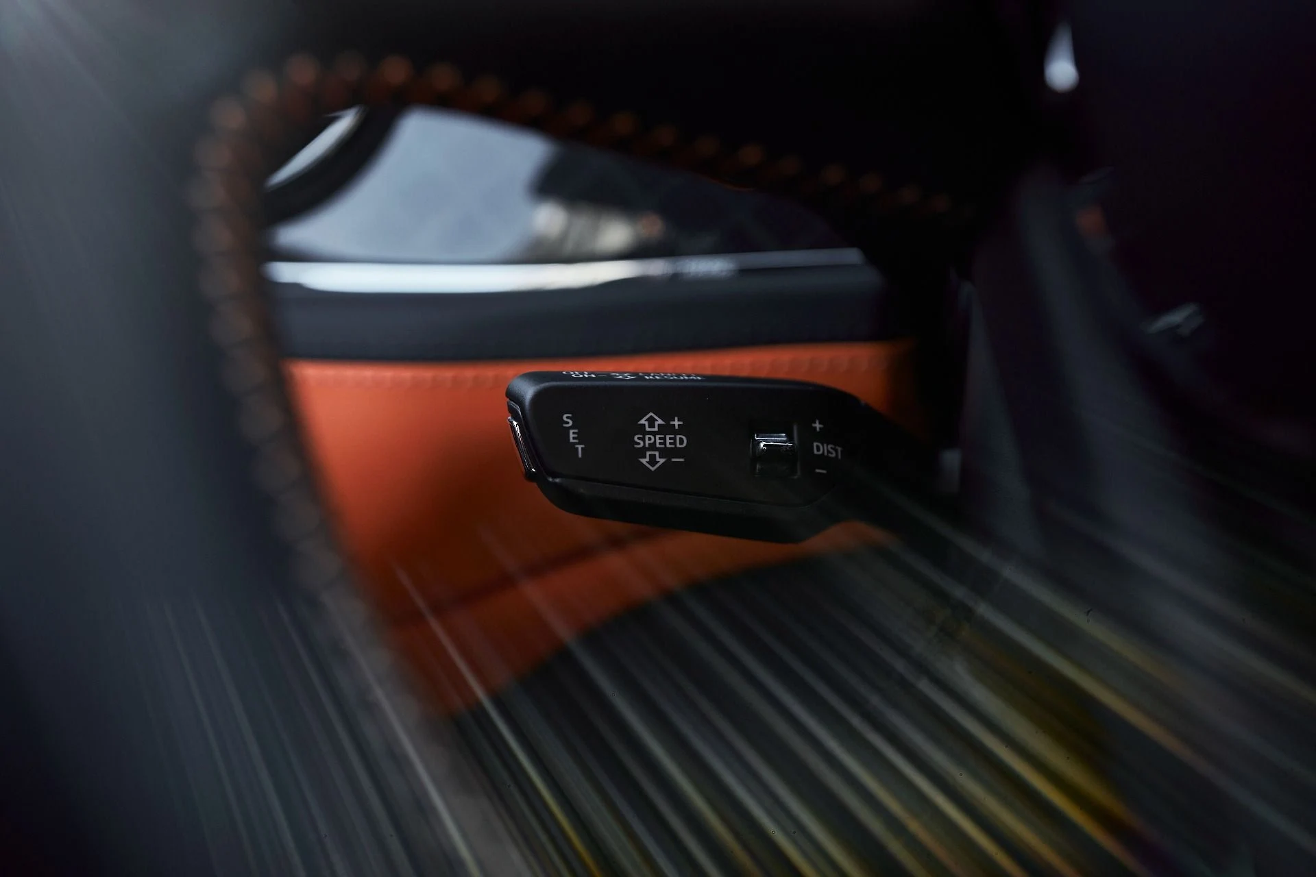 mph059_1178685881_Used_2025_Bentley_Bentayga_S_Black_Edition_1764904260_1f00dc7c58