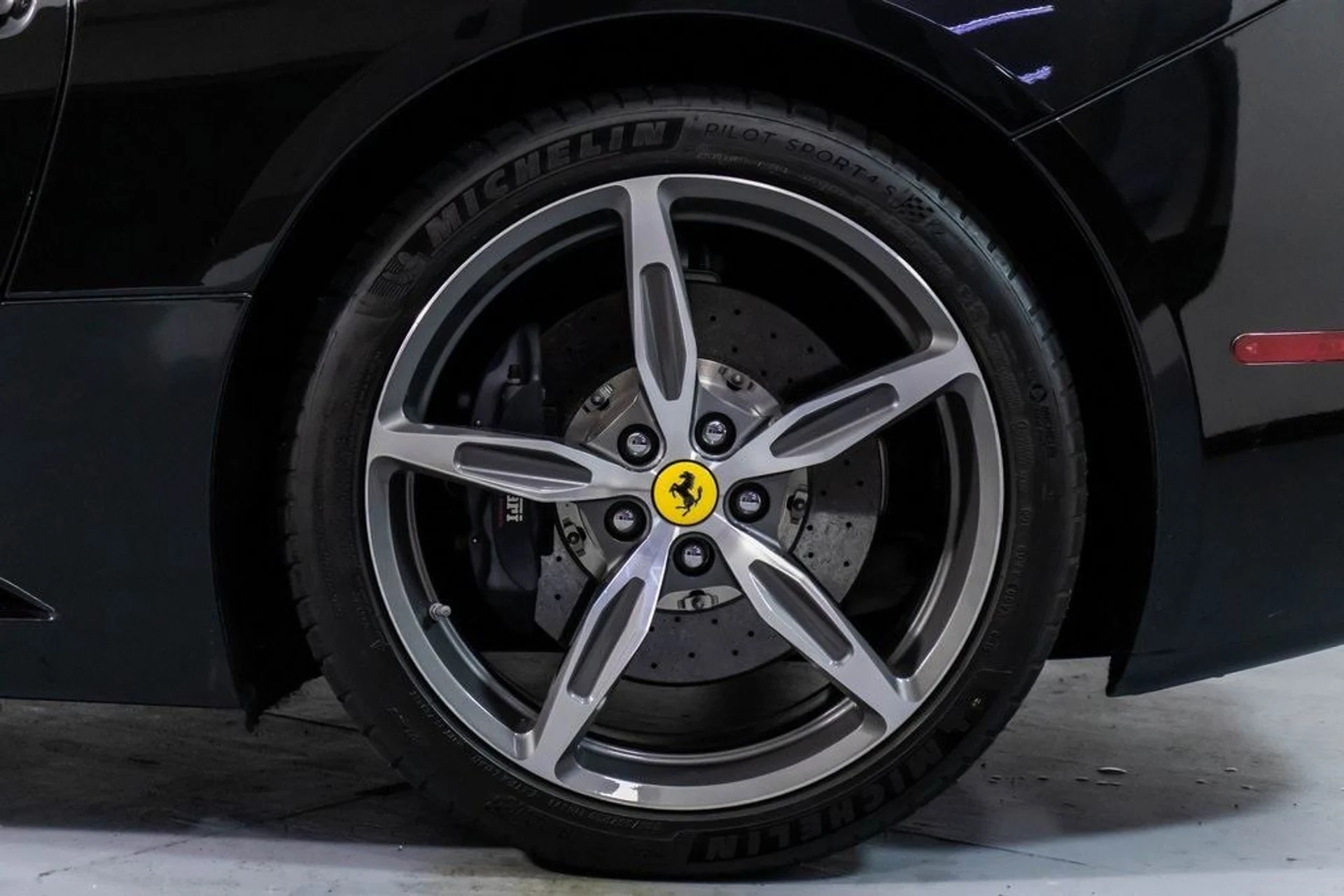 mph059_118122955_969274f4767036237a4db71b5e175dc1x_d836e843a3