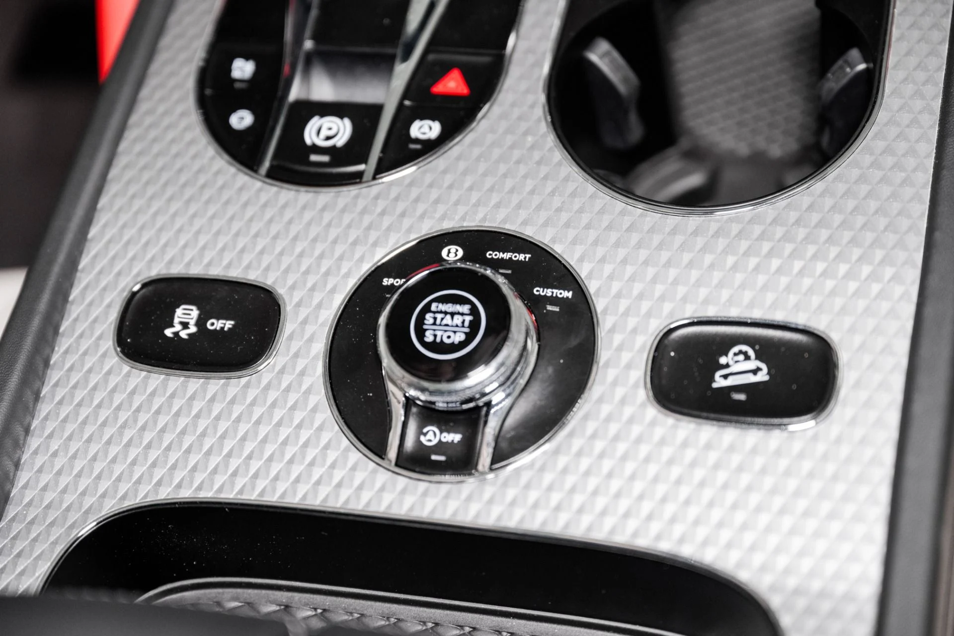 mph059_1222202552_Used_2025_Bentley_Bentayga_EWB_Mulliner_V8_1748092723_e34a443ccd