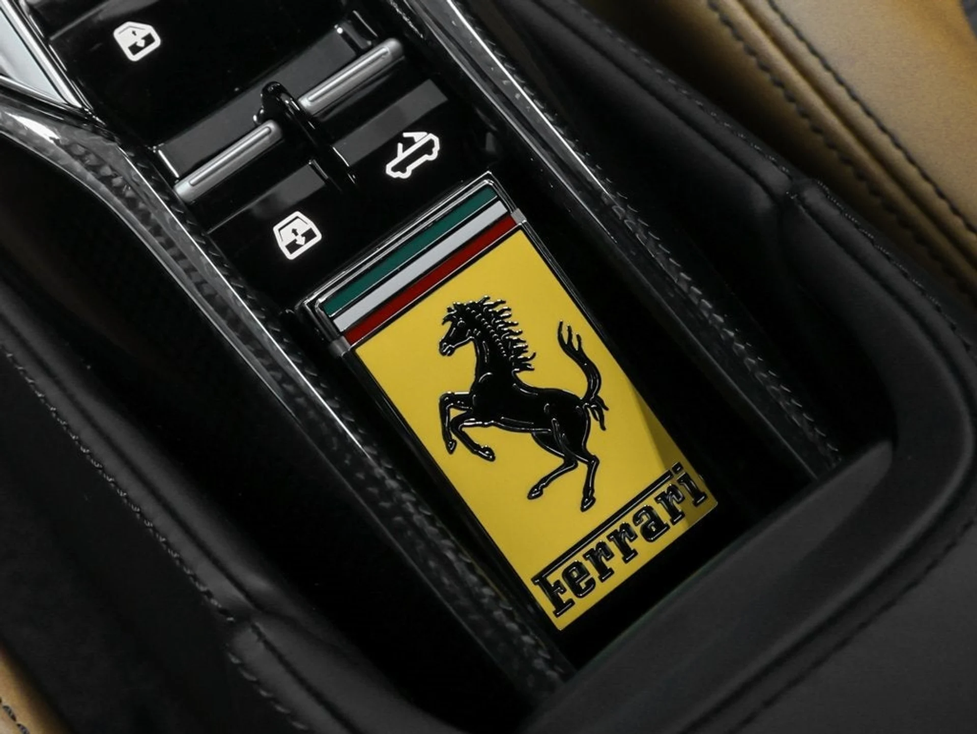 mph059_123706984_60_1e79f0de24