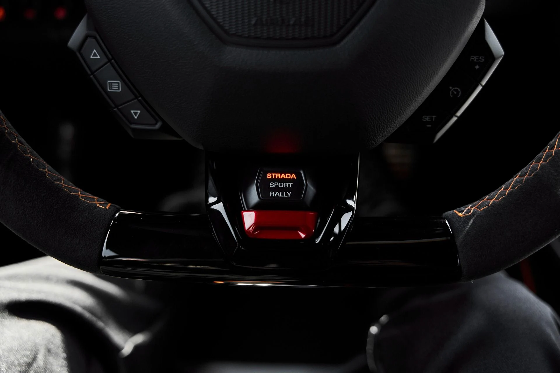 mph059_1246202923_Used_2023_Lamborghini_Huracan_Sterrato_Base_1776823494_4ddc10a2b5