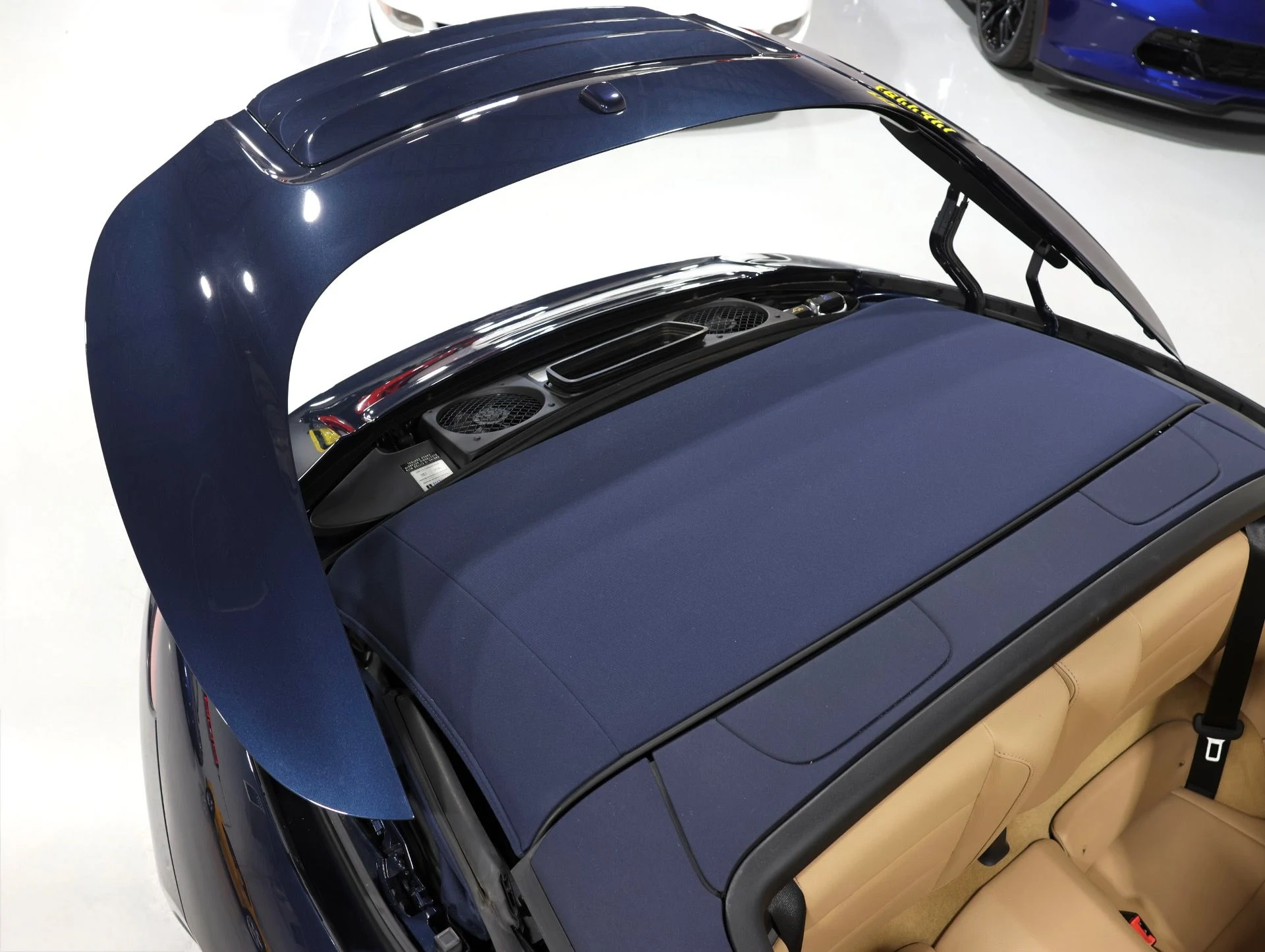 mph059_1258818663_Used_2014_Porsche_911_Carrera_Only_6_K_Miles_Just_Serviced_110_K_MSRP_Gorgeous_Spec_1778189104_e698712e5e