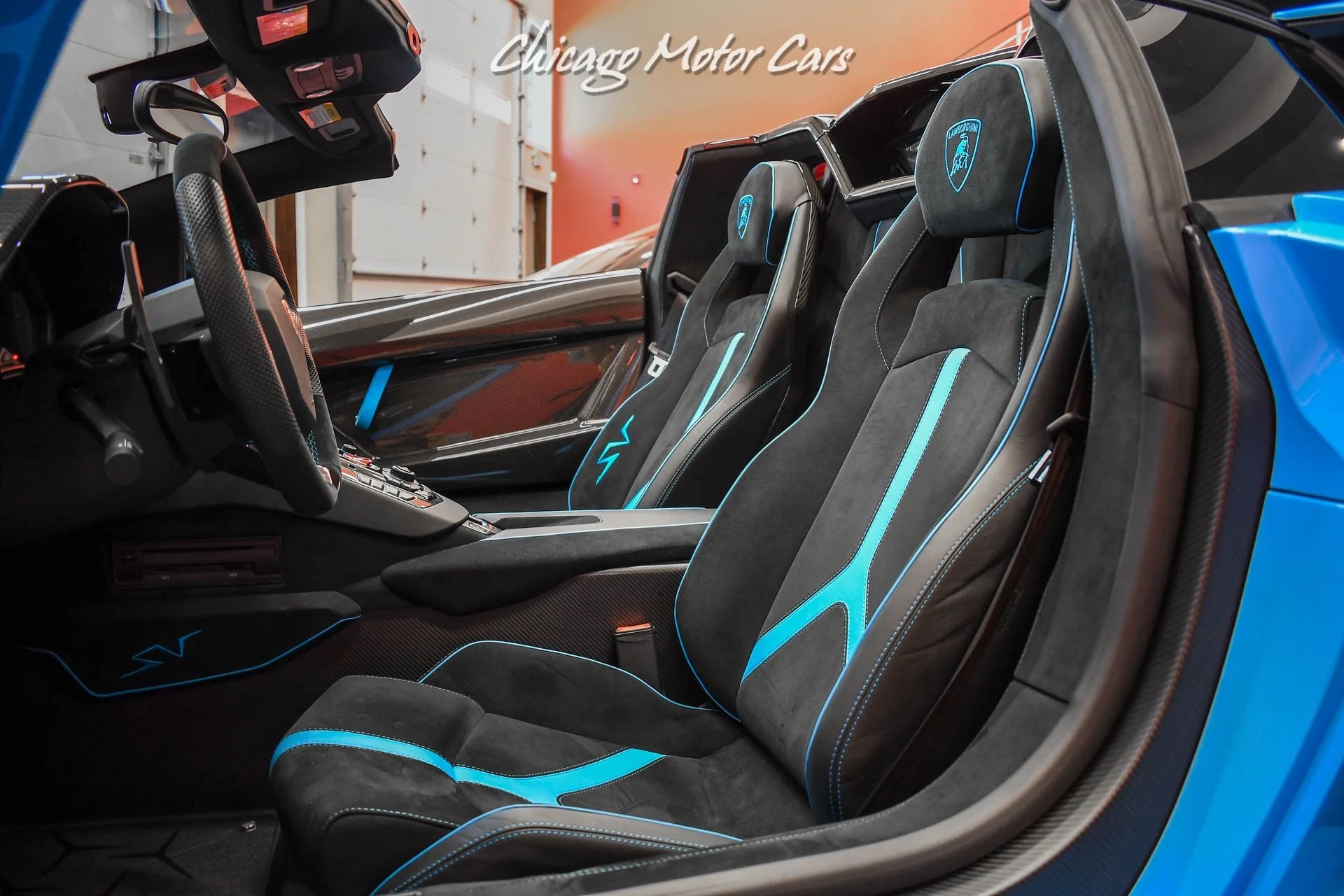 mph059_1320169456_9696_p60_l_60d21cbf9b