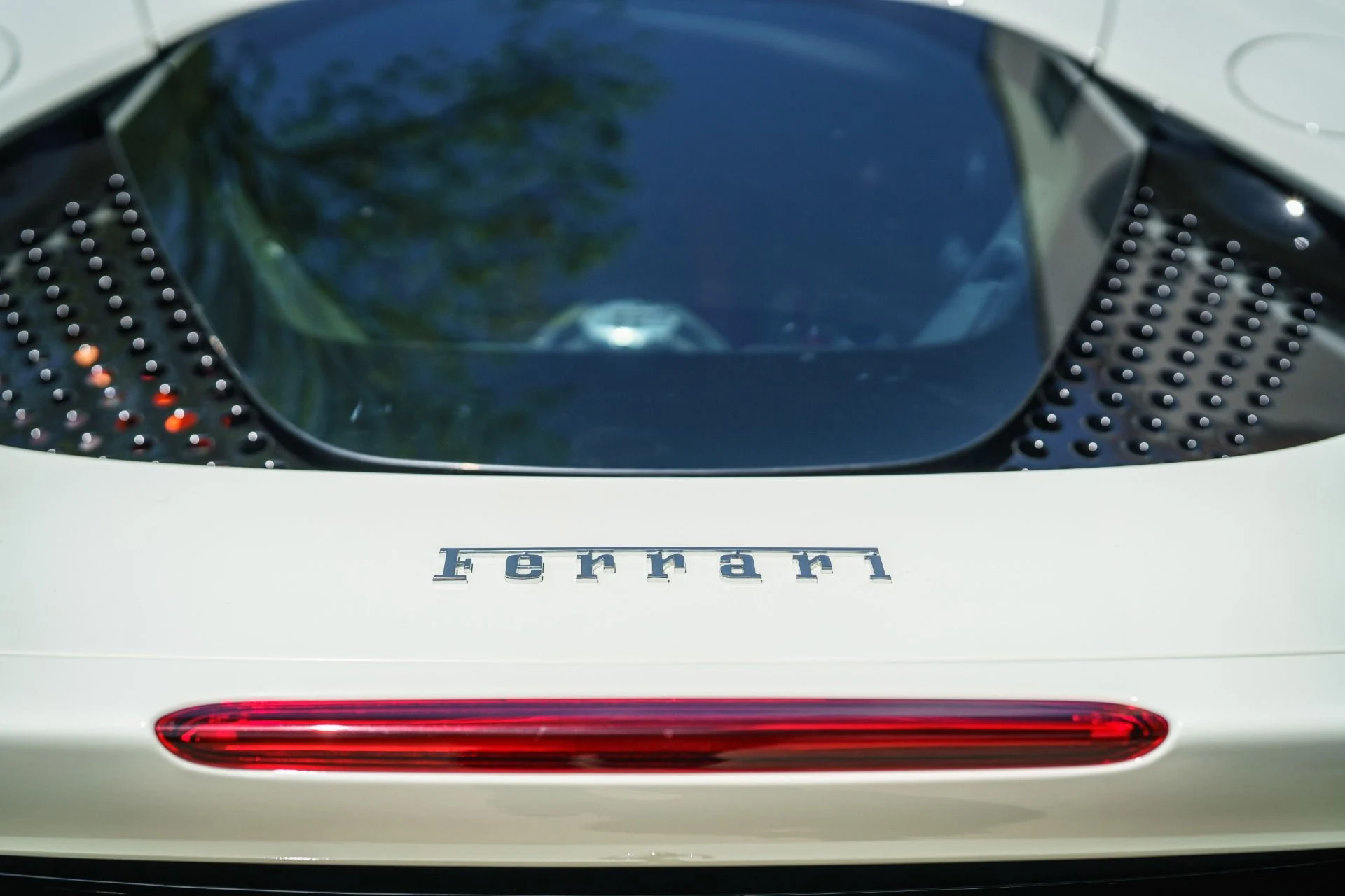 mph059_1329583727_Used_2023_Ferrari_SF_90_Stradale_1778270797_2963857c04