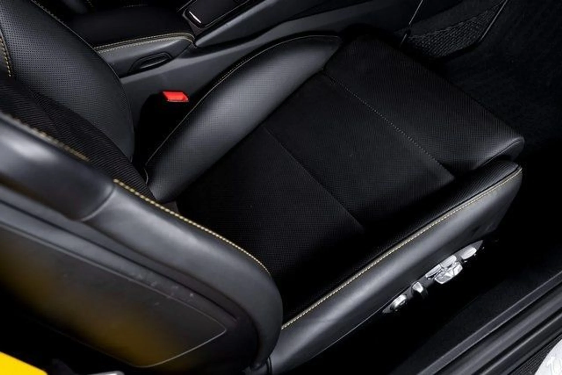 mph059_1356213825_0edaf505ddb3a8491cf2bc73c52ef446x_90eb3c7c2b