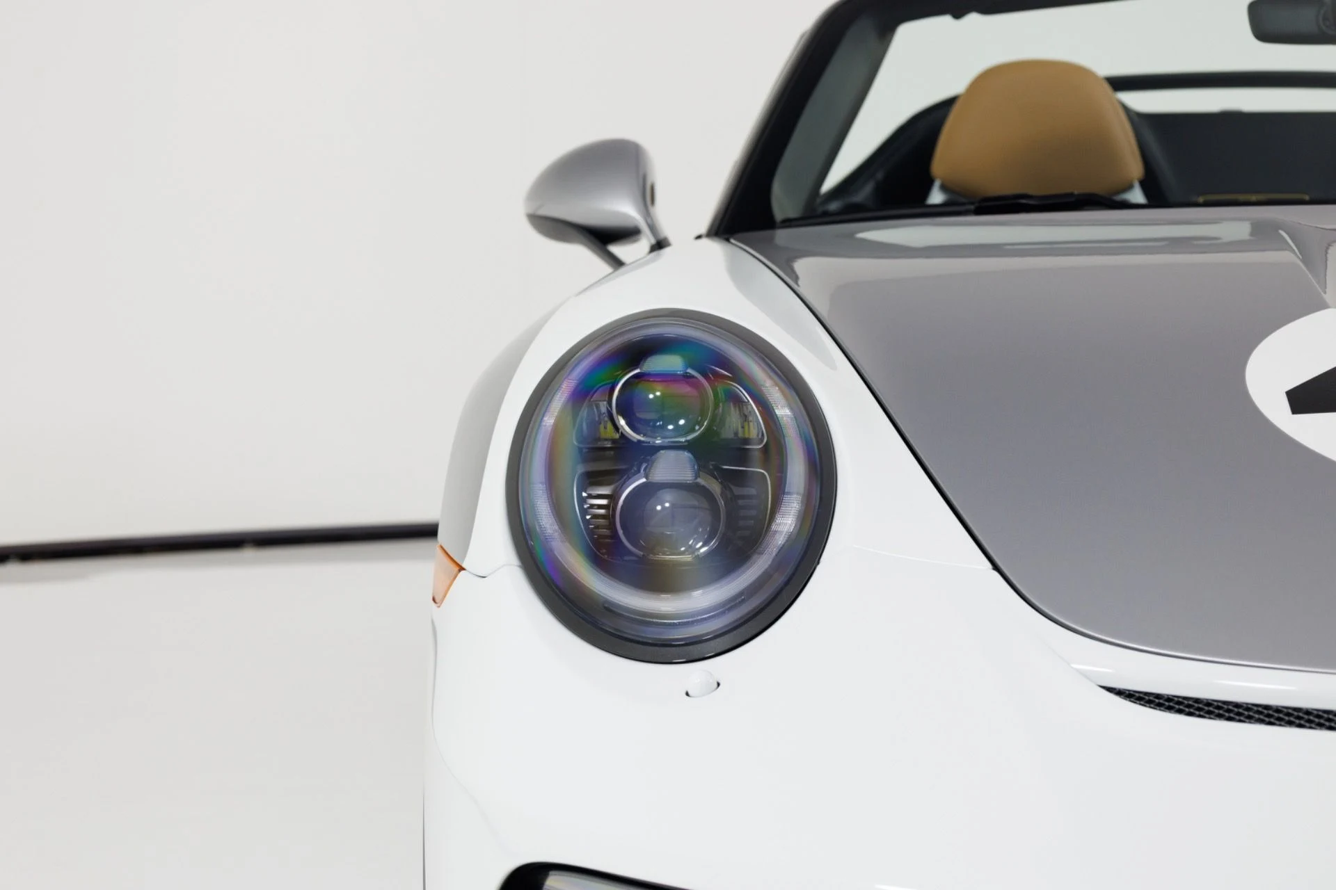 mph059_1402703841_Used_2019_Porsche_911_Speedster_1790794392_4a05667424