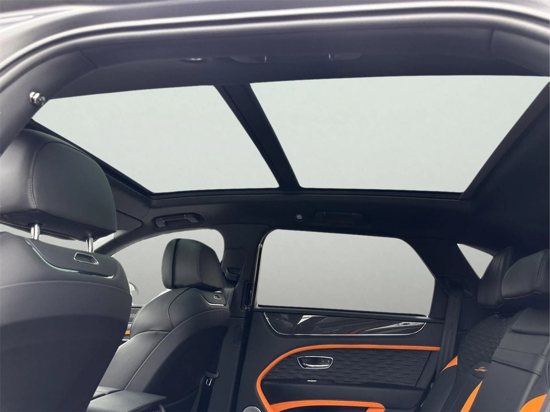 mph059_141579517_2aeb2bfbfc55fa440efc9886e7608d27_2b3ebd229d