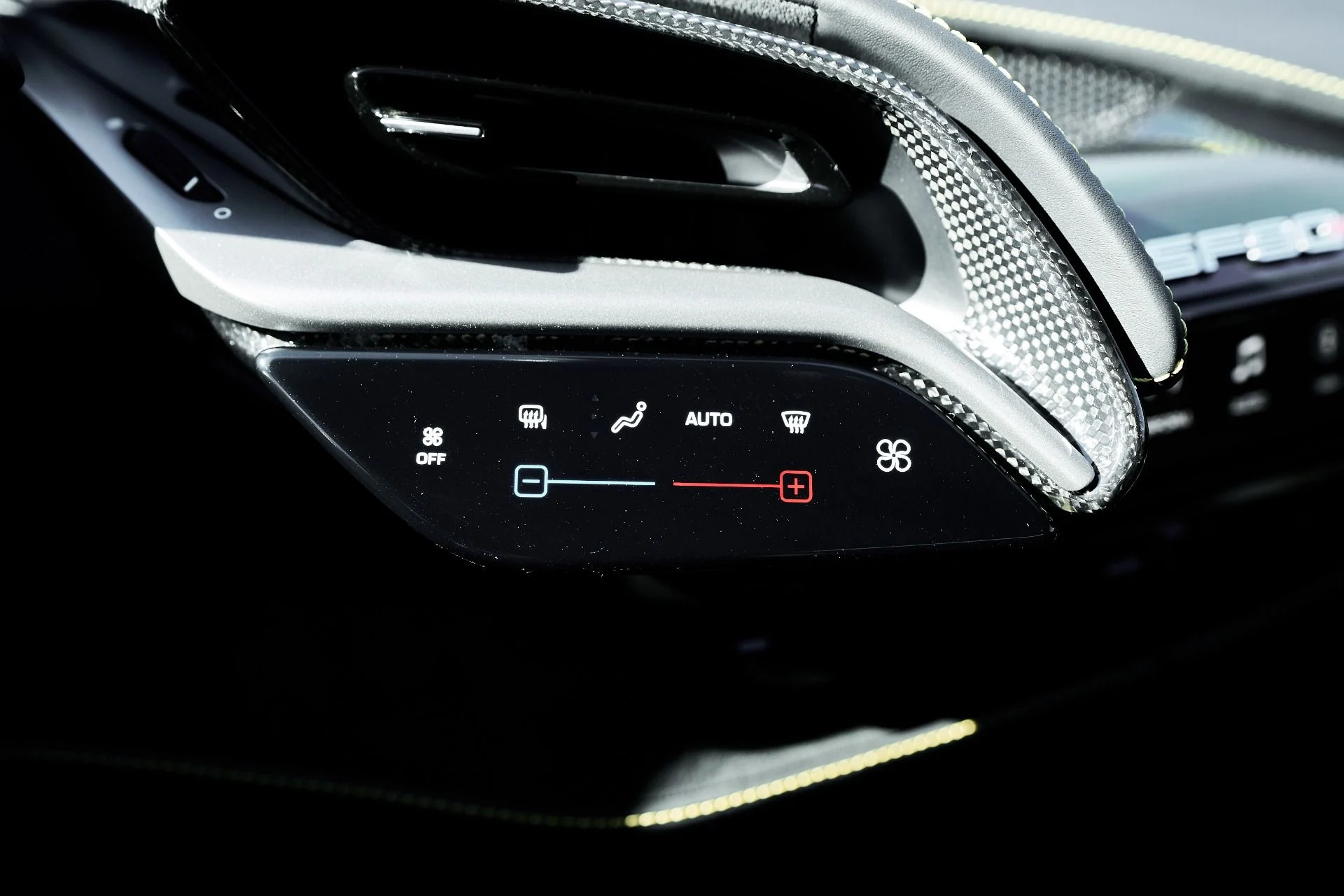 mph059_1502102814_Used_2023_Ferrari_SF_90_Stradale_1762821724_2485582e2b