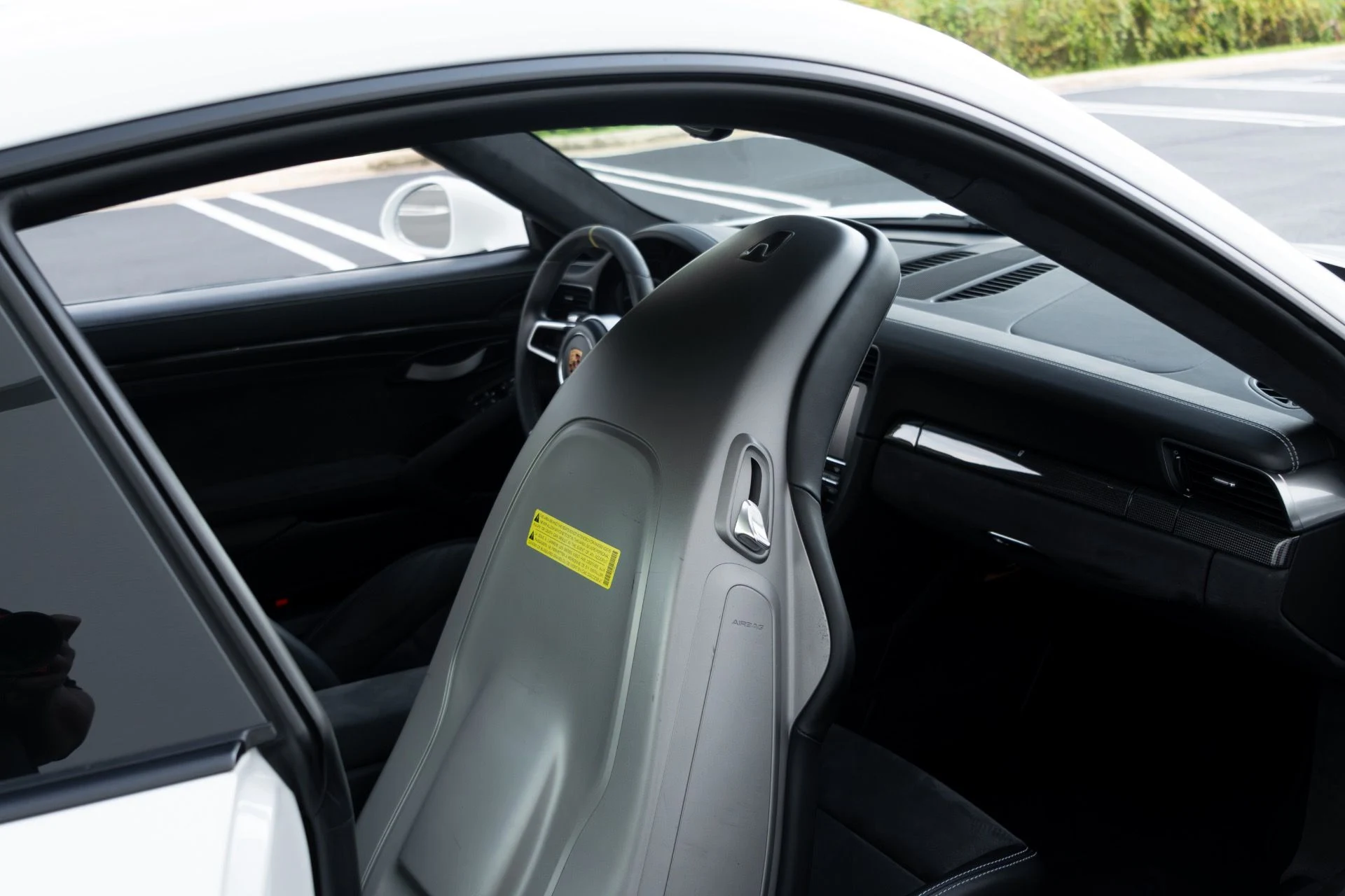 mph059_1504235351_Used_2016_Porsche_911_GT_3_RS_1761756649_a9c91892b3