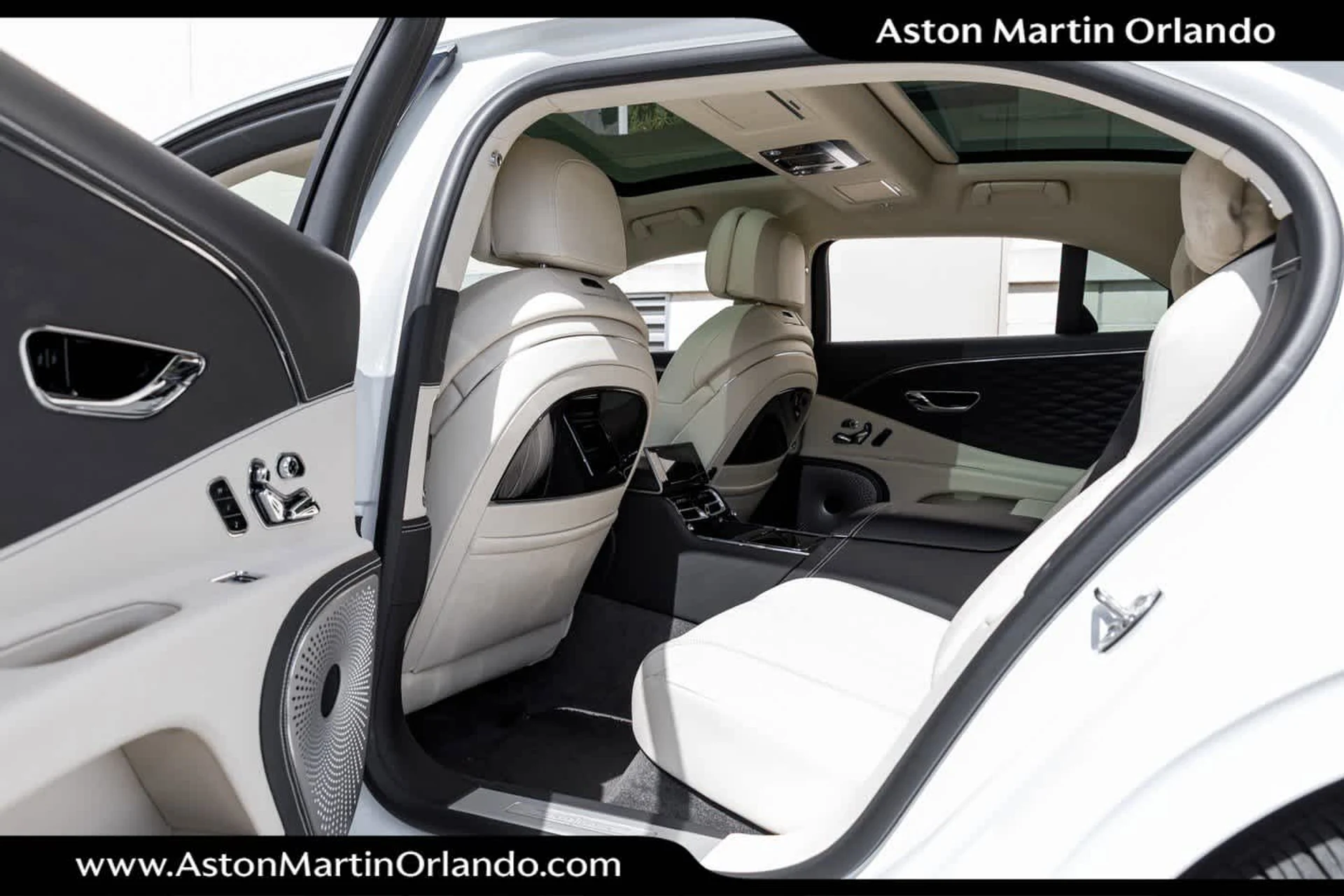 mph059_1566039002_60_4bfe2a48fb