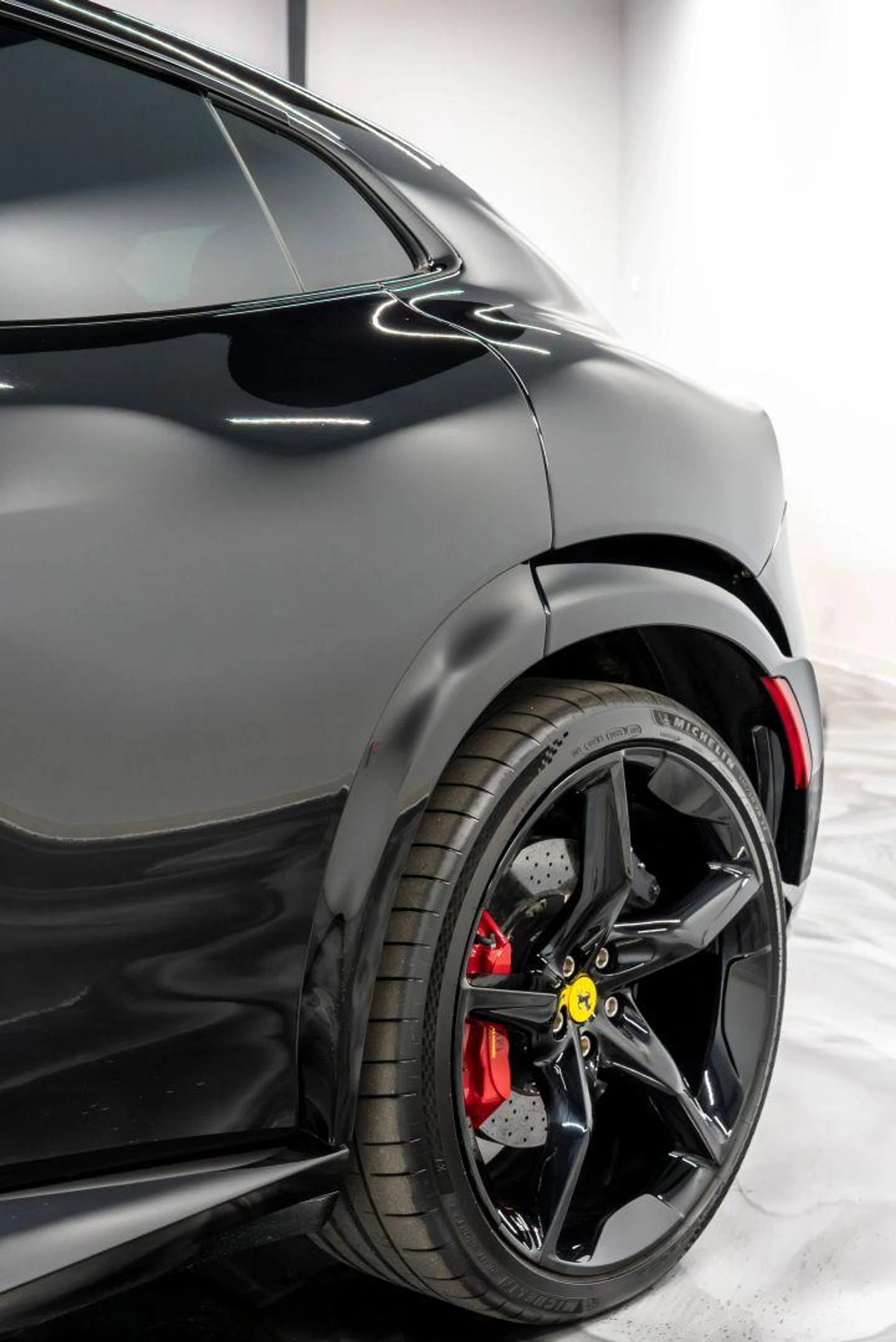 mph059_1574739888_Used_2025_Ferrari_Purosangue_Sport_Utility_4_D_1784849395_5dfbca928d