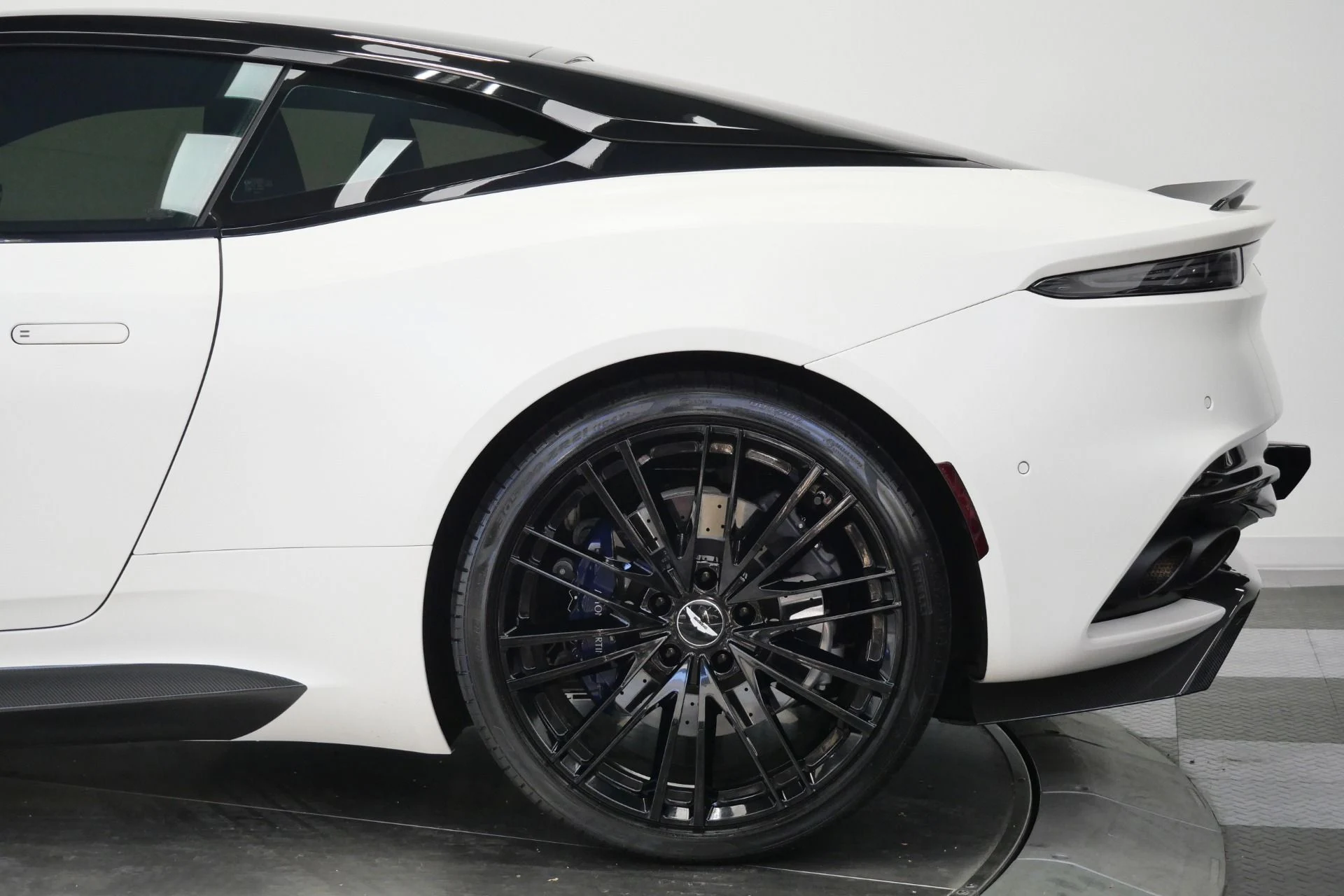 mph059_1578871922_Used_2020_Aston_Martin_DBS_Superleggera_Matte_Paint_Protection_Film_Twin_Turbo_V12_1780416939_07782ffad3