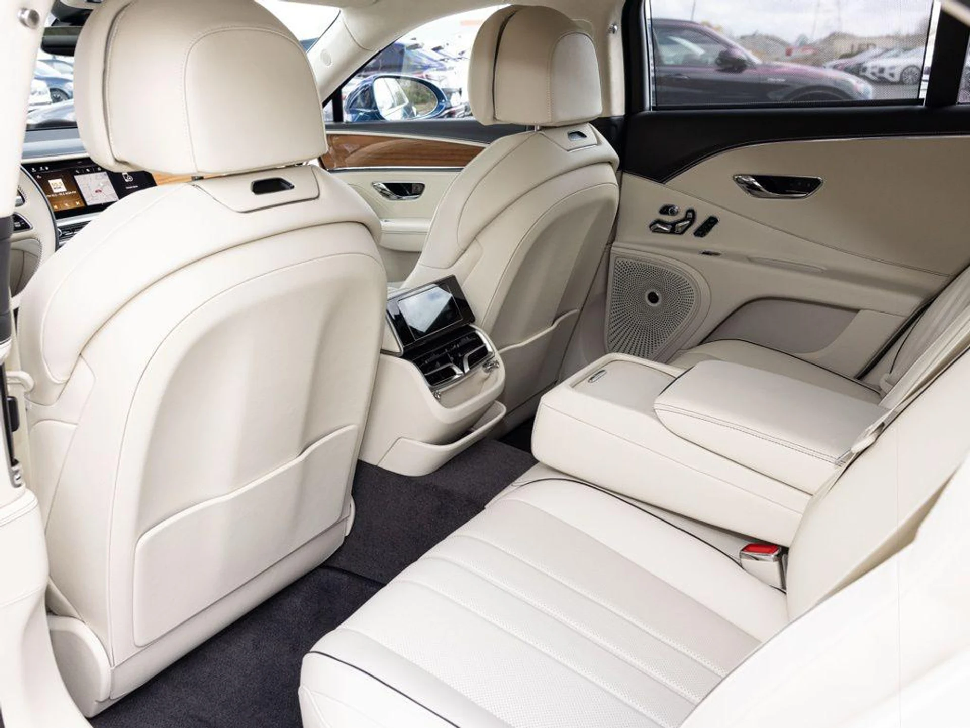 mph059_159386373_500853698_69ac49ed42328134f501d01d_45e7ffb318