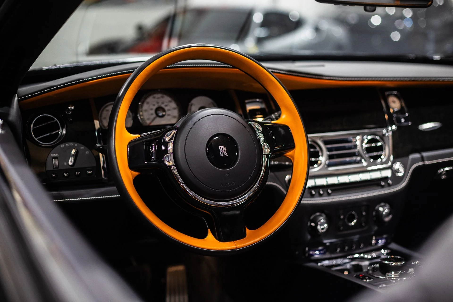 mph059_1608693011_Used_2018_Rolls_Royce_Dawn_1_of_1_Bespoke_Special_Order_Black_Badge_1773760372_c94fc1723f