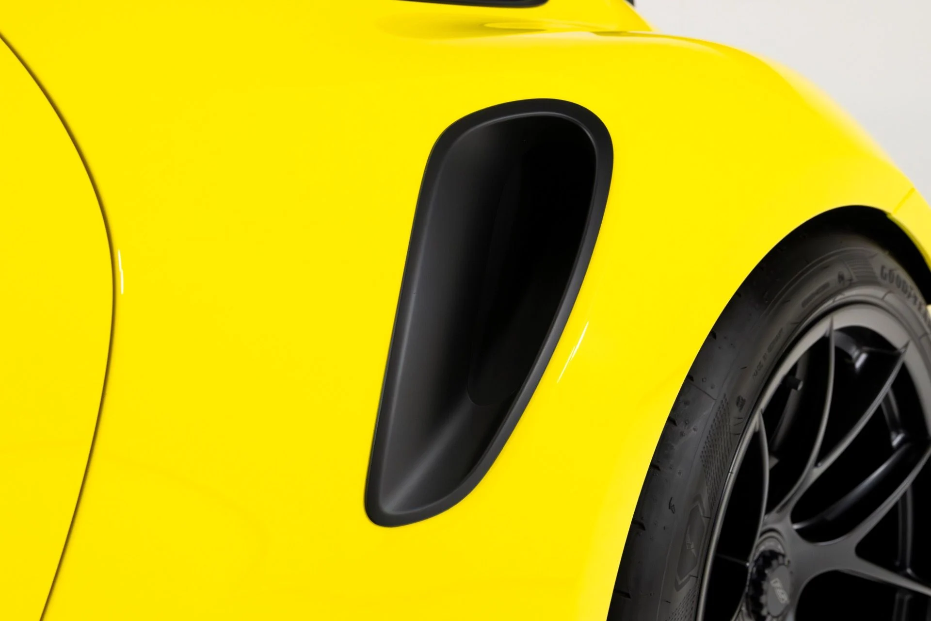 mph059_1616433647_Used_2024_Porsche_911_GT_3_RS_1770767548_0da2eeff7f