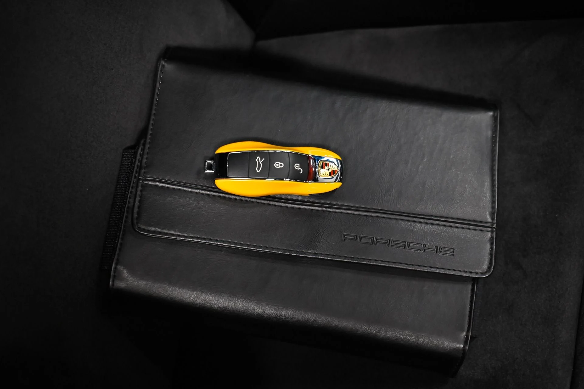 mph059_166433151_Used_2018_Porsche_911_Carrera_T_1790277713_ca67f5823c