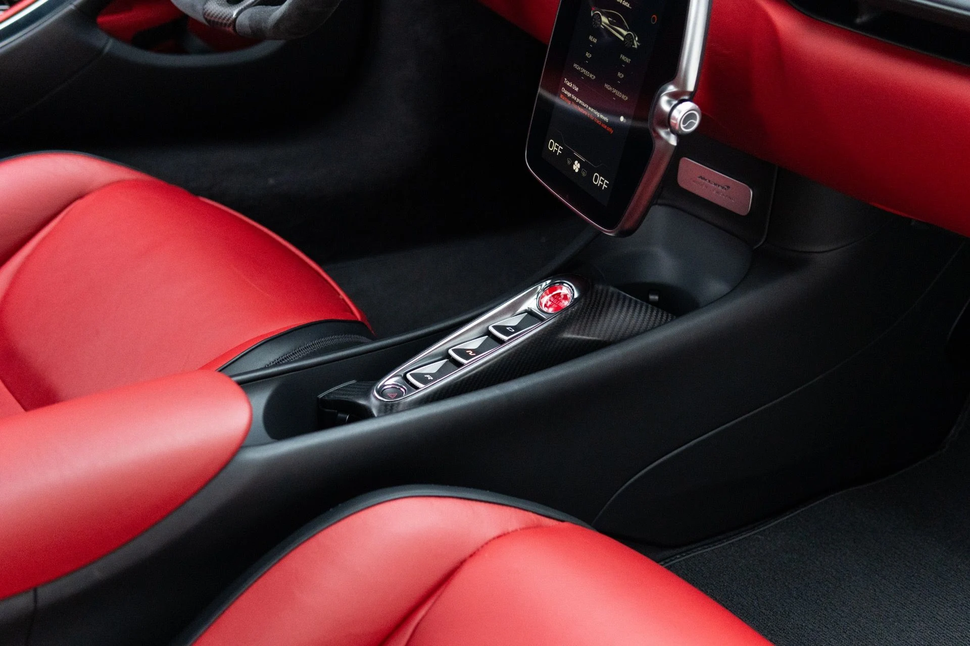 mph059_1668380679_Used_2023_Mc_Laren_Artura_1776712926_96e2ad0055