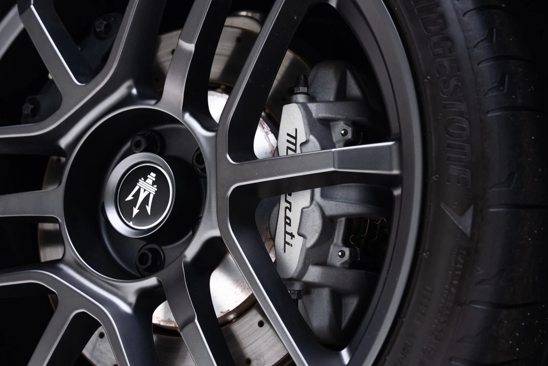 mph059_1682419822_Used_2023_Maserati_MC_20_1771372762_0136167f22