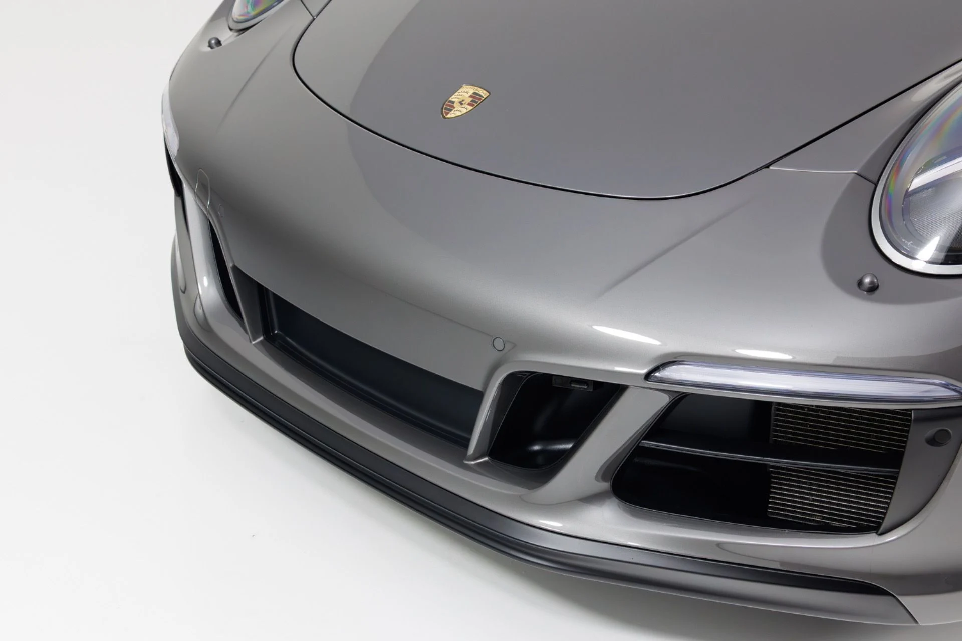 mph059_1750337204_Used_2017_Porsche_911_Carrera_GTS_1773687356_87a5fffde0