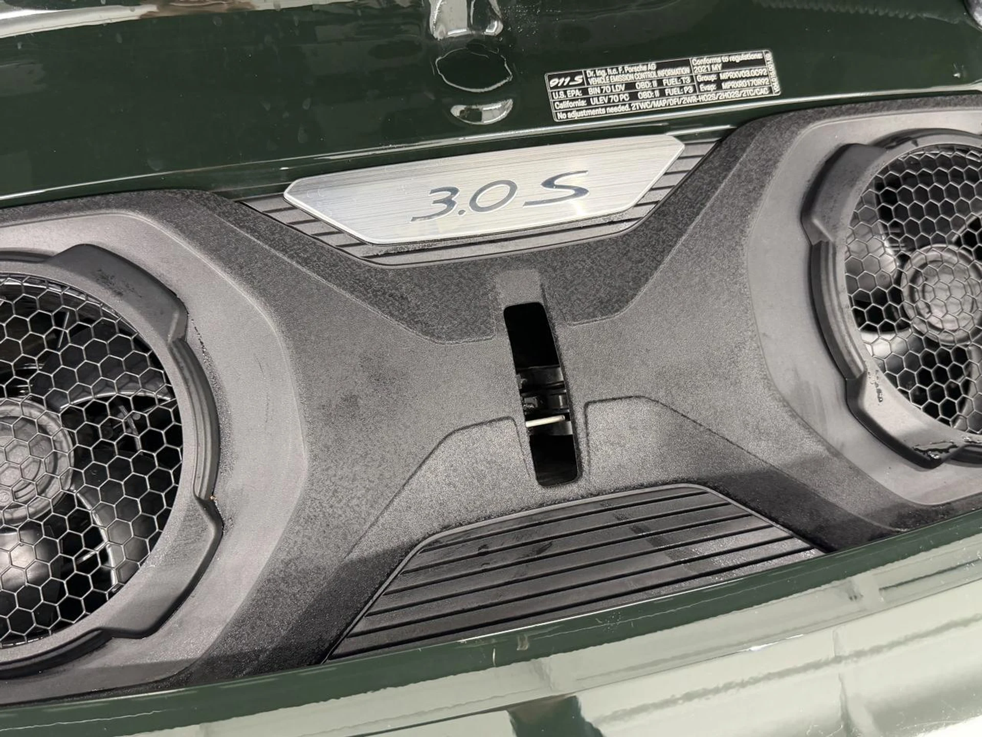 mph059_1765220017_0bc136e43bdac9b97f0c60a953161513_99d2df2dd2