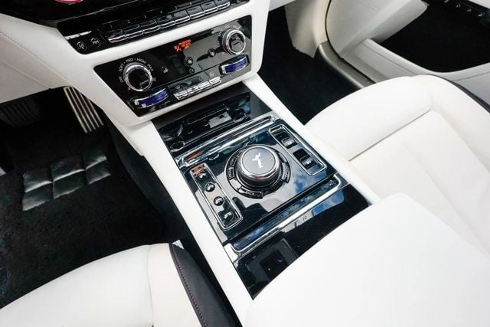 mph059_1782947595_22941009_60_640_f36b2ec635