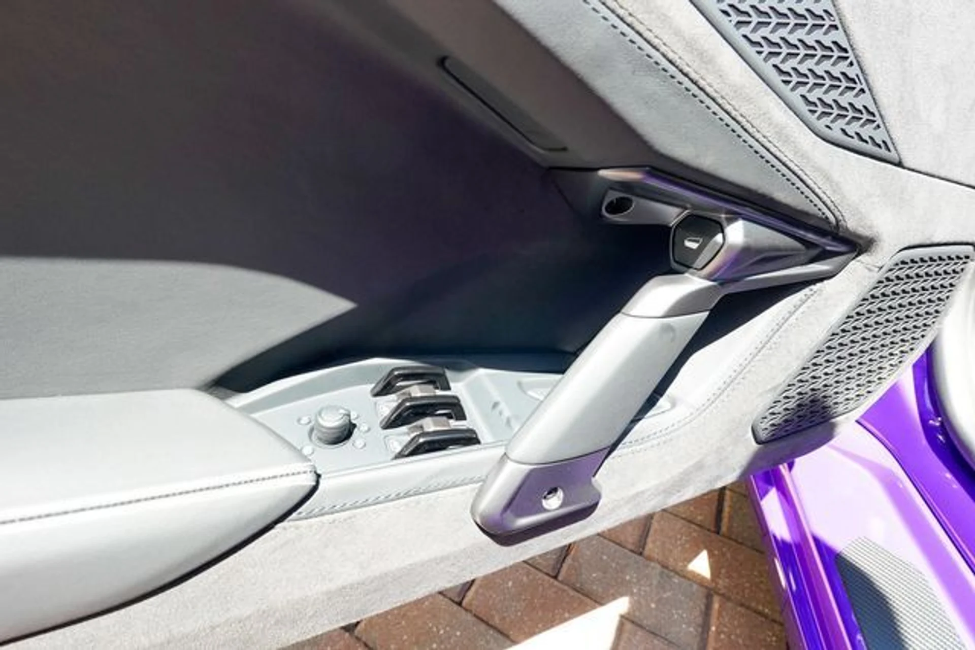 mph059_1804453203_23014494_60_34403b1a5a