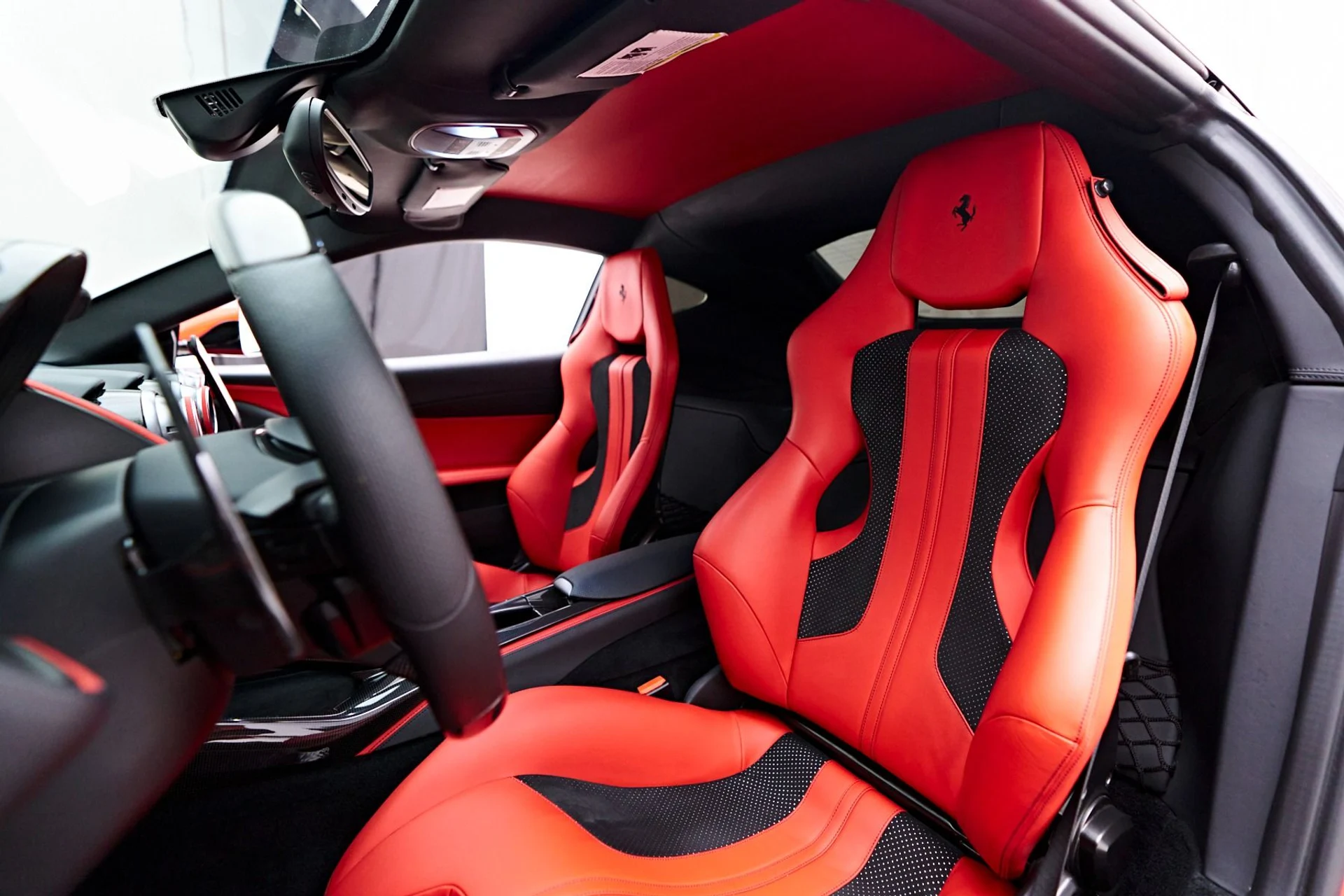 mph059_180932738_Used_2018_Ferrari_812_Superfast_Base_1746047538_5c0b80c590