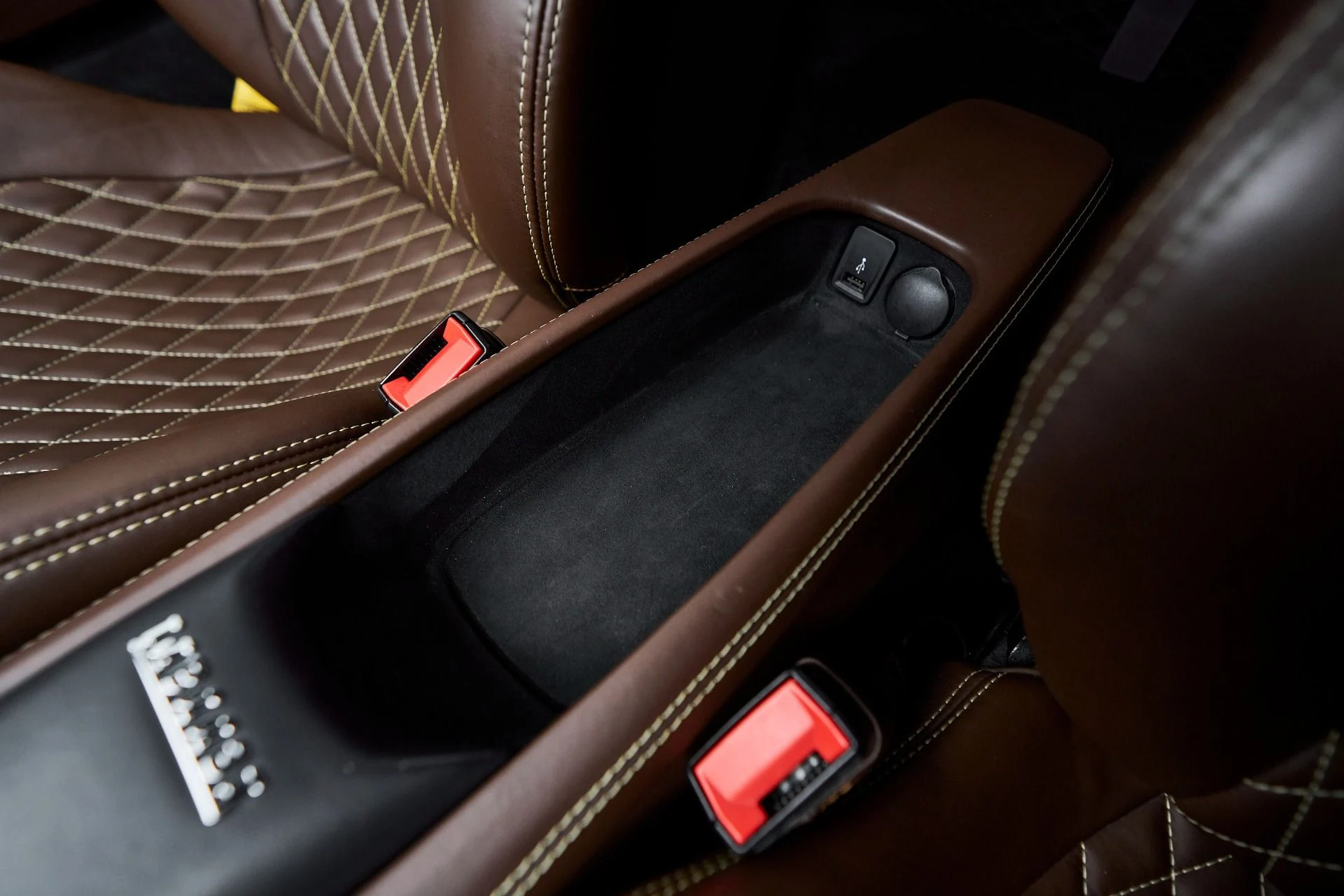 mph059_181913598_Used_2020_Ferrari_F8_Tributo_Base_1761597700_3c2580f87f