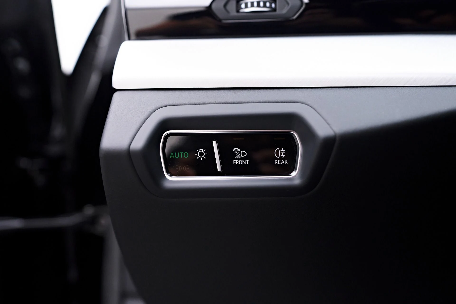 mph059_1860931003_Used_2022_Lamborghini_Urus_1753311555_bafccfc66c