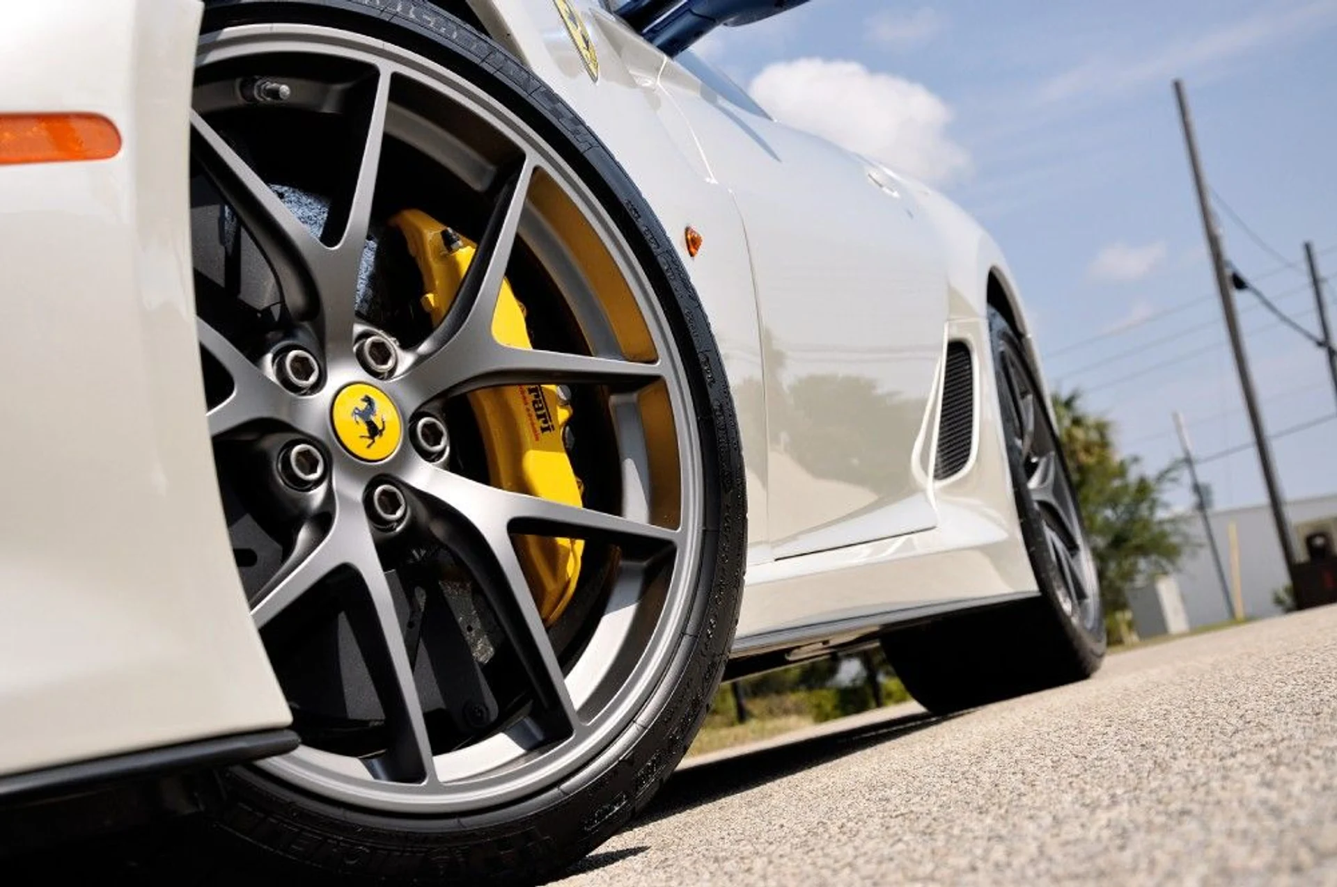 mph059_1945378832_81_p60_l_99ab9f41b6