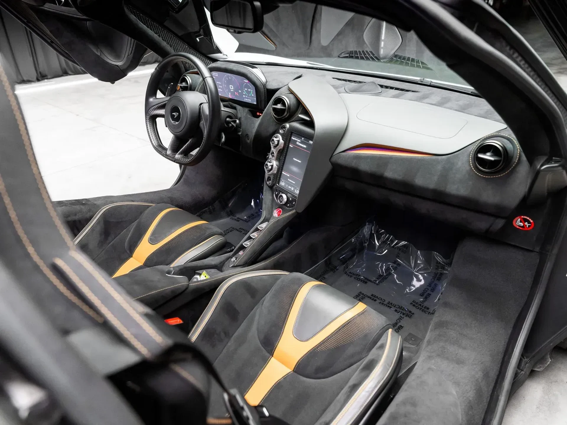 mph059_1956542878_1106b902_4b2e_4d65_a5d7_ec1b97e17c70_01ac0dd33d