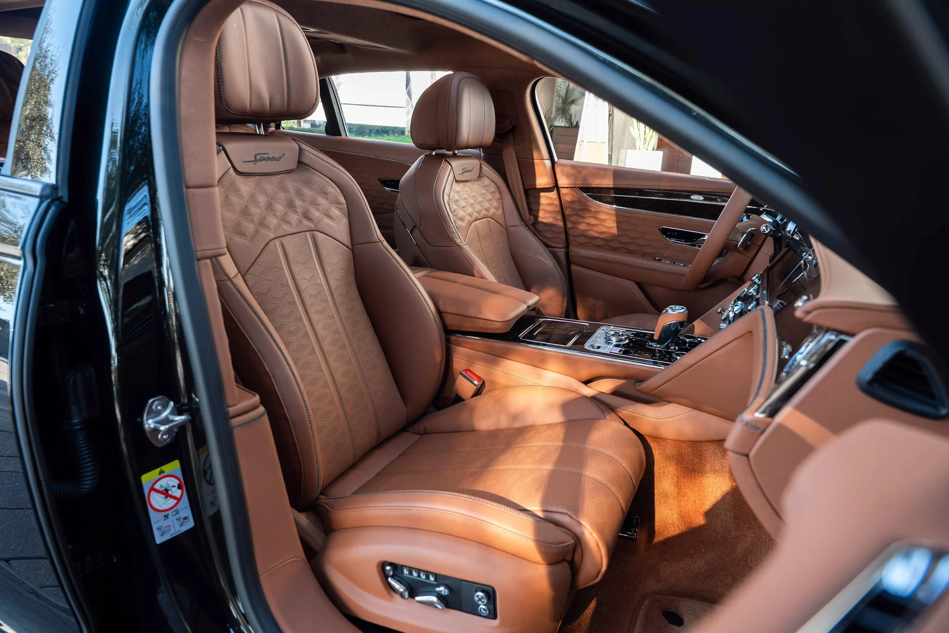 mph059_1959977414_489302490_6984356c6d31c9793f9d07d6_fae1cd7ab7