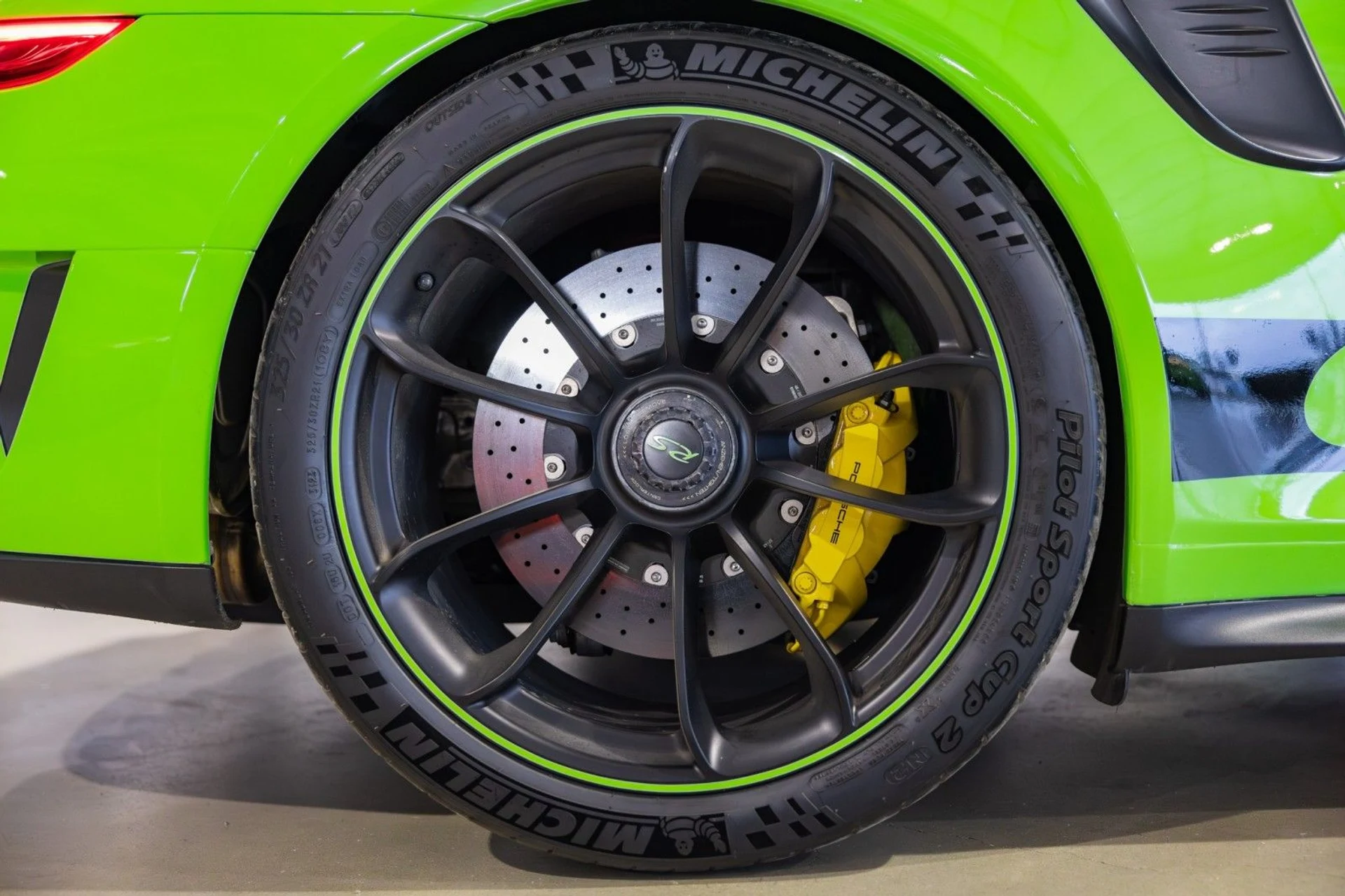 mph059_1997093408_mg_6e055f87d5