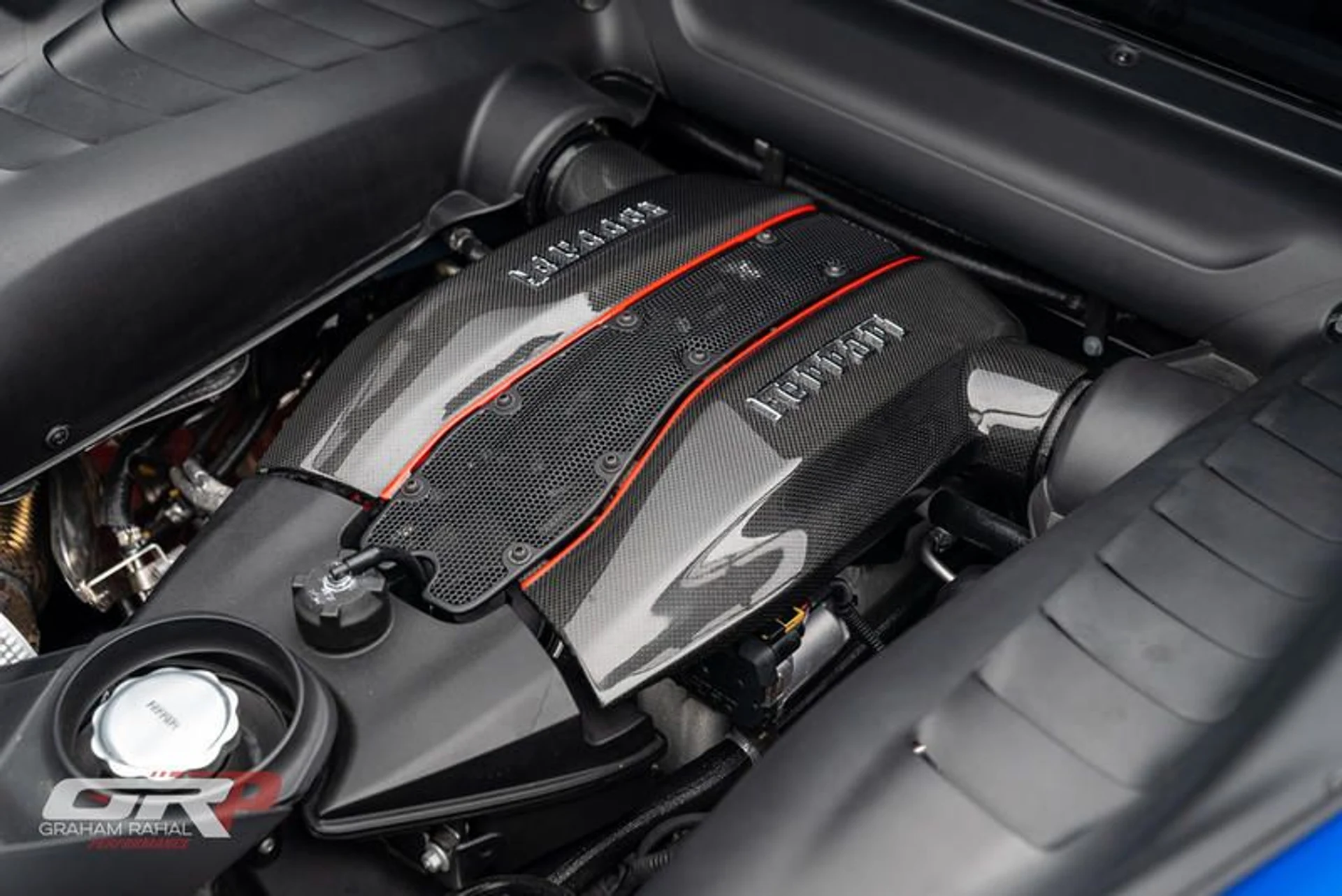 mph059_2030664762_C16_E941_E_EC_9_E_4_D9_A_BFE_2_7_F663_E61_FAE_7_83cc400426