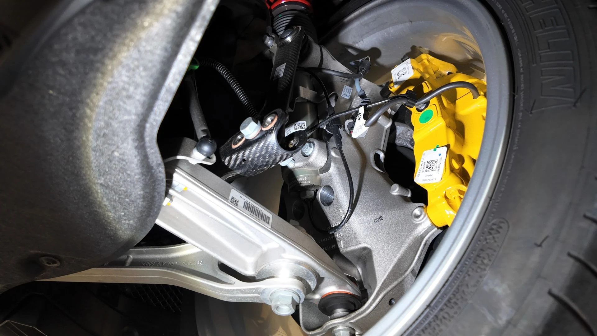 mph059_2061734828_Used_2019_Porsche_911_GT_3_RS_1753749688_c38bb2e0b8