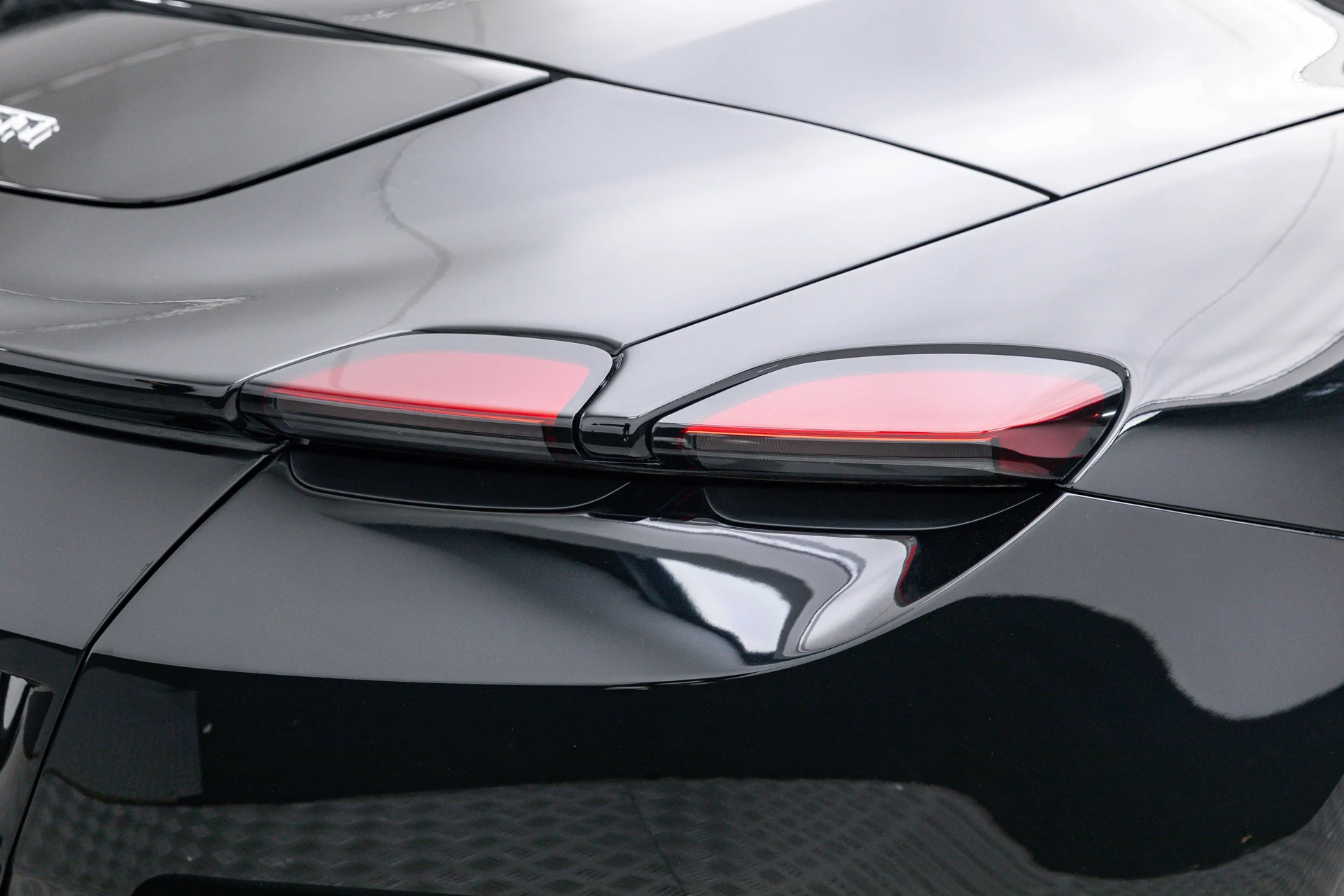 mph059_211698691_ad82077a94e04a5a8c9af81ede9592e2_23a7732c05