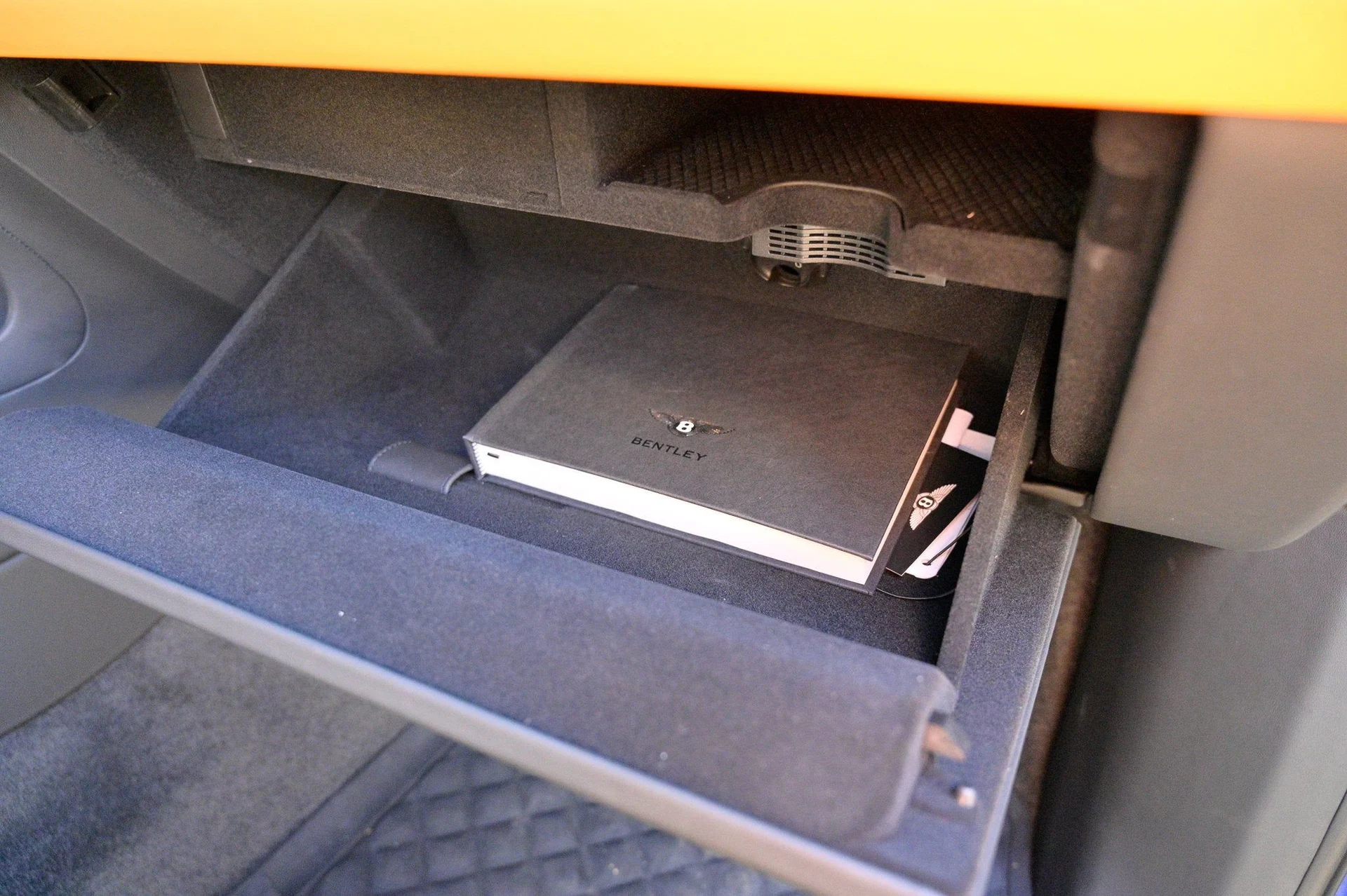 mph059_2124262746_de1b88c61b3841ef87ebee4e356cf24f_06932027fb