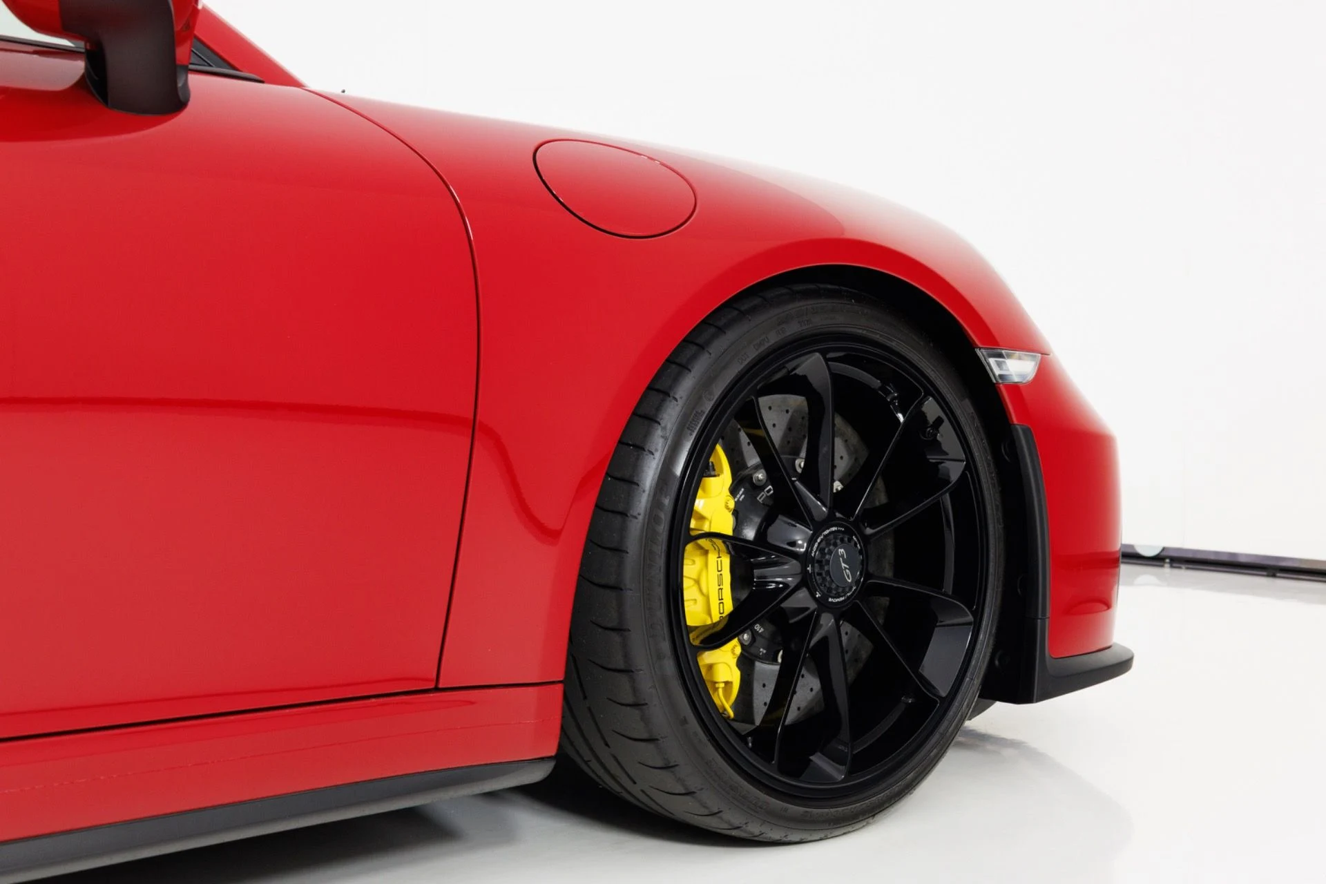 mph059_213747299_Used_2018_Porsche_911_GT_3_1781113328_39ab3f97fe
