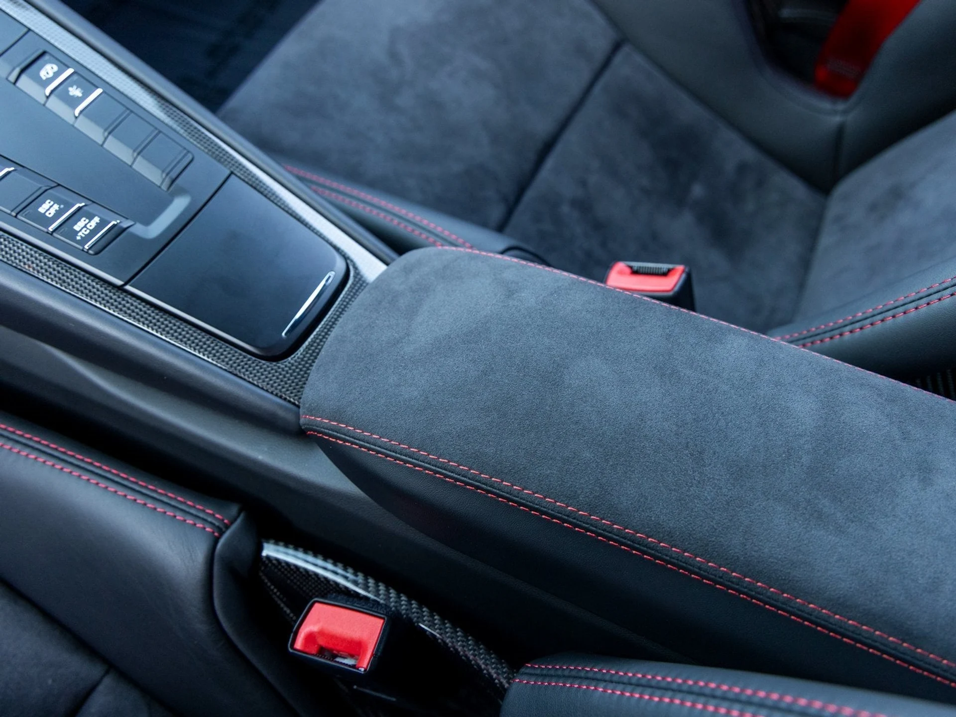 mph059_215397468_60_5dc143ae54